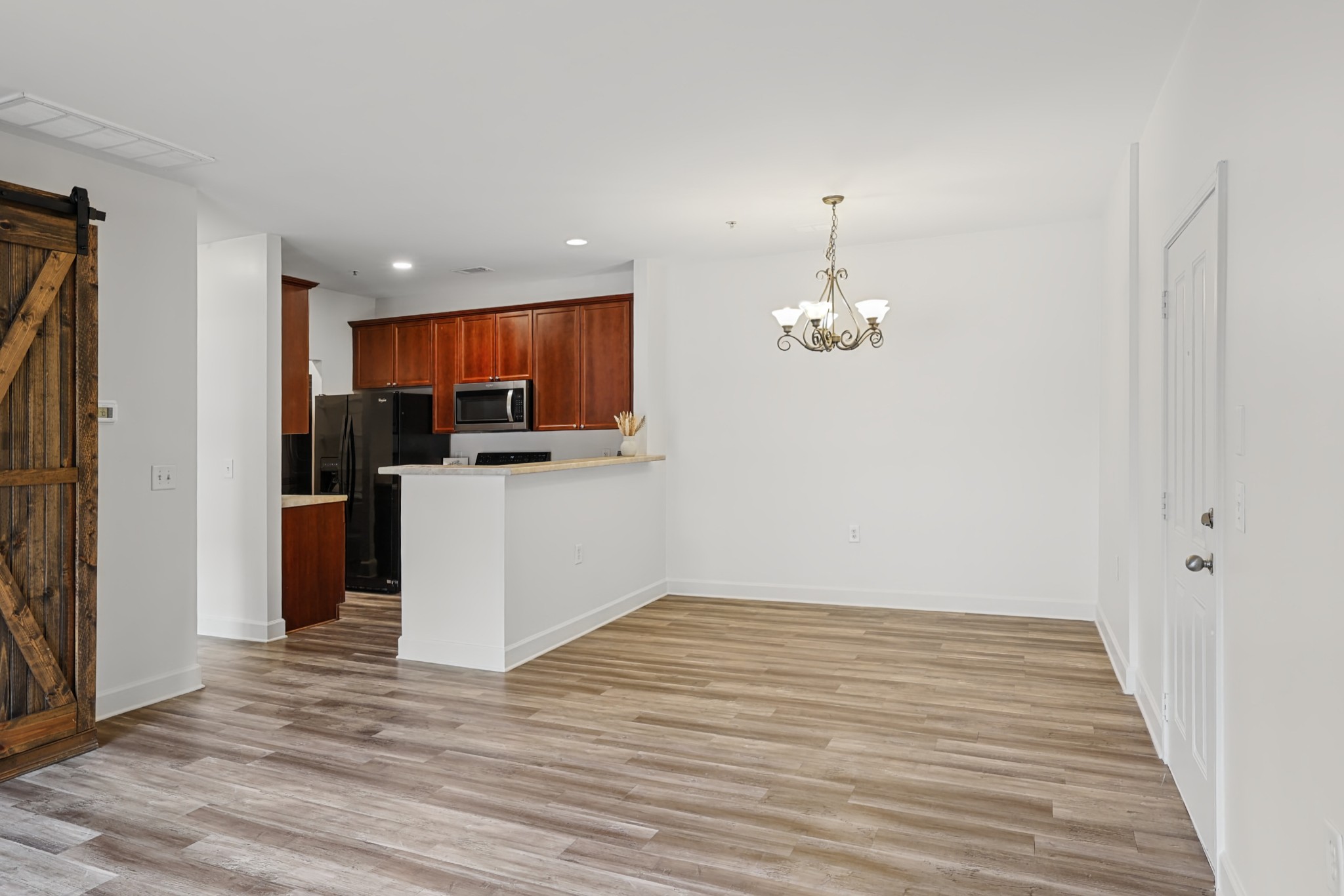 8421 Callabee Way Property Photo 10