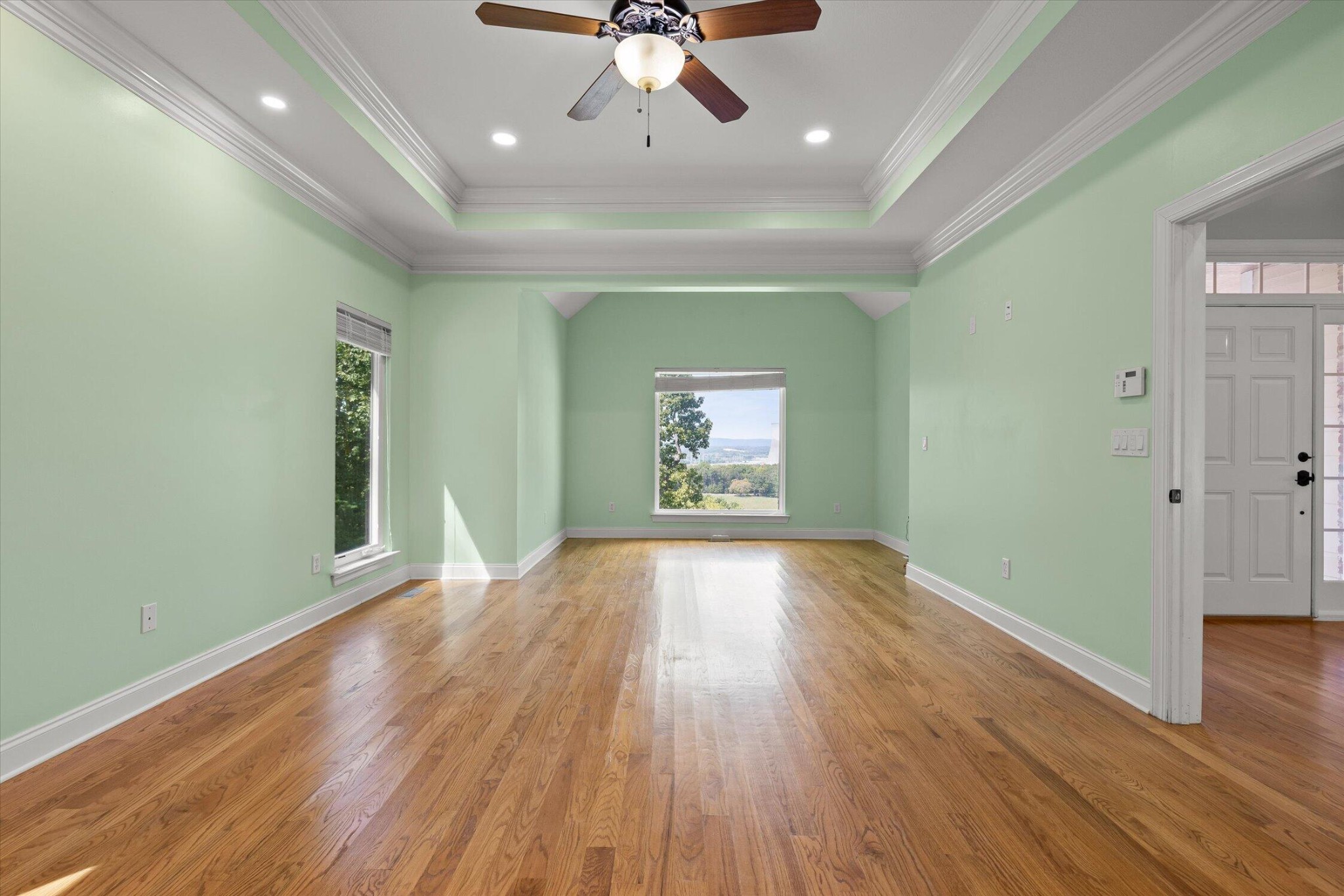 9768 Caseview Drive Property Photo 15
