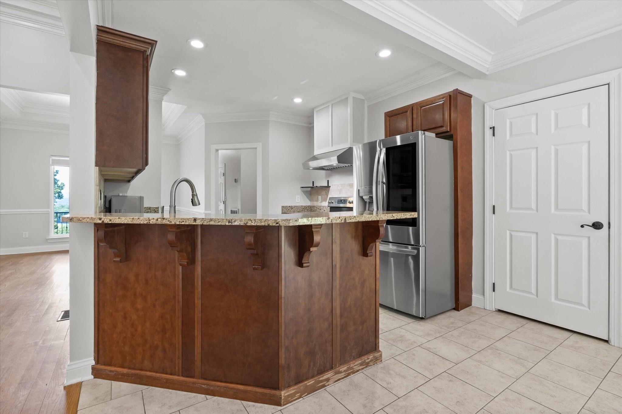 9768 Caseview Drive Property Photo 41