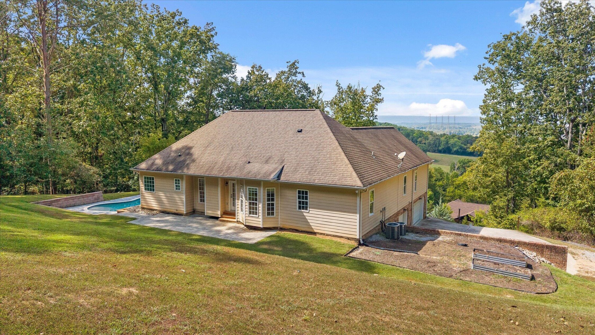 9768 Caseview Drive Property Photo 98