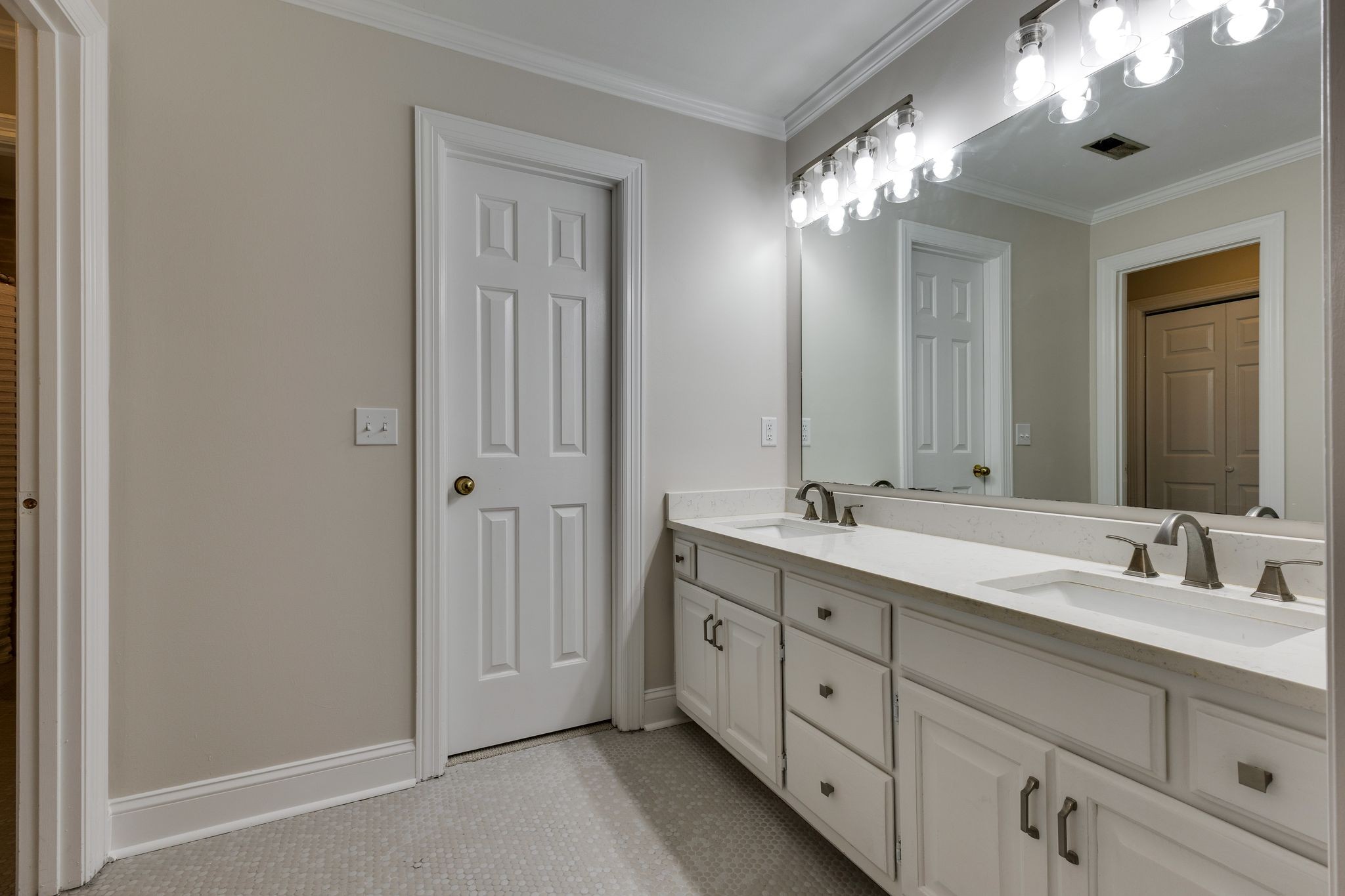 1309 Arrowhead Dr Property Photo 43