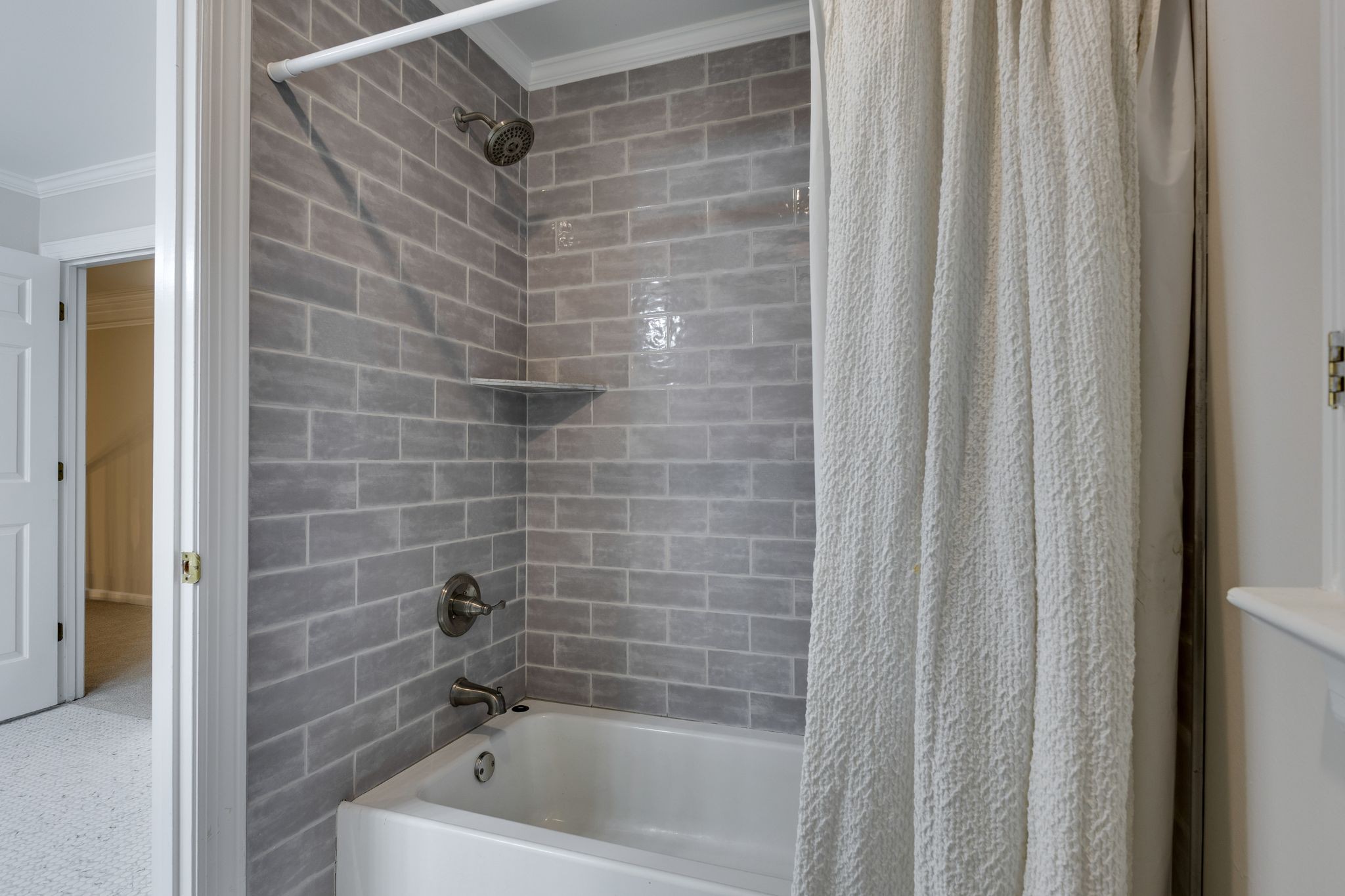 1309 Arrowhead Dr Property Photo 44