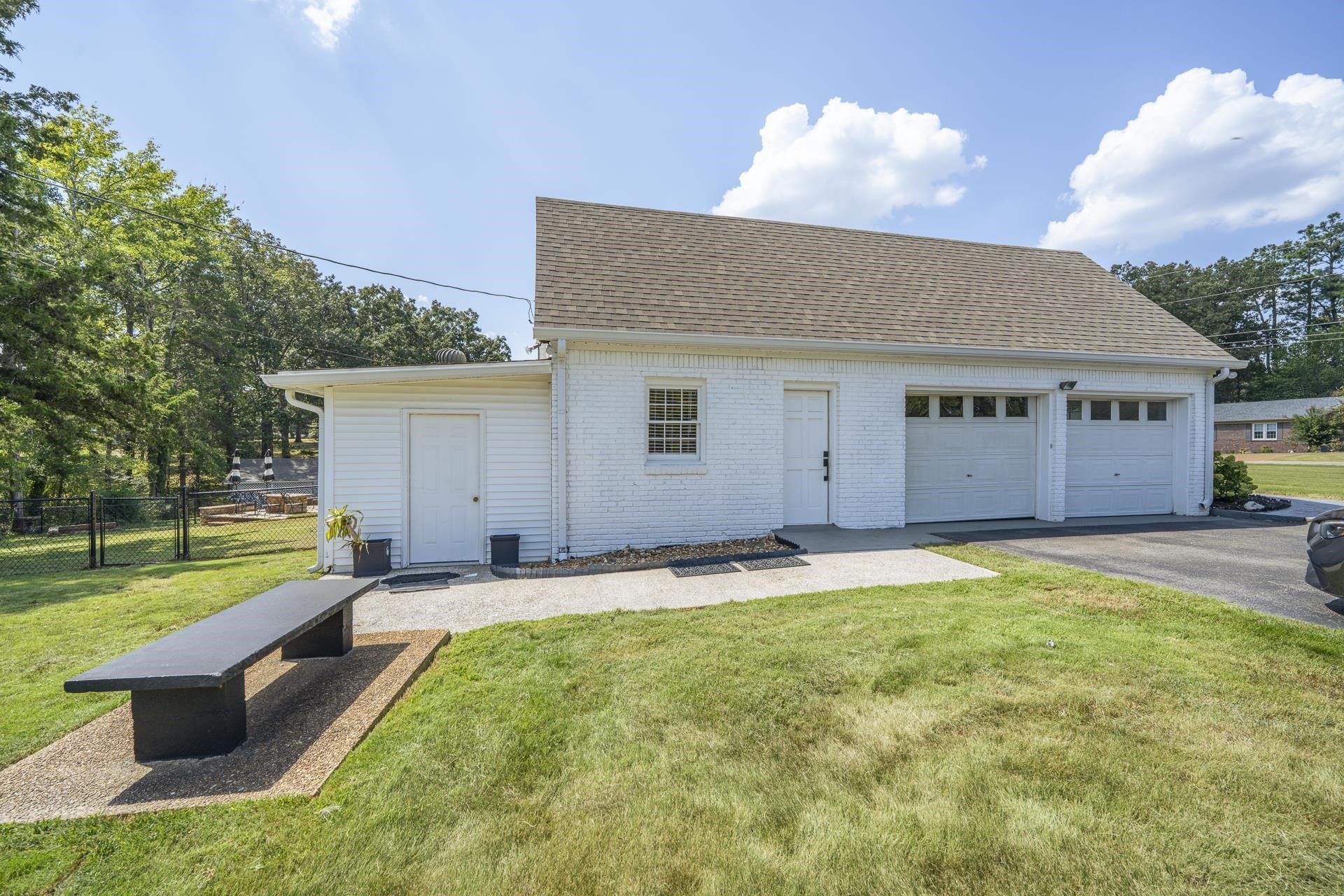 175 Poplar St Property Photo 37