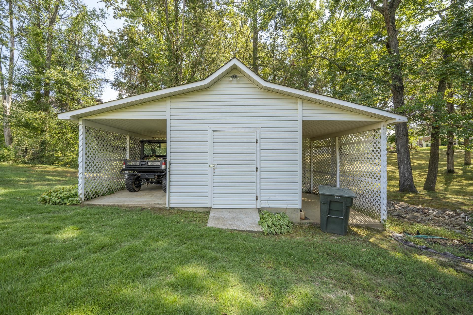 175 Poplar St Property Photo 38