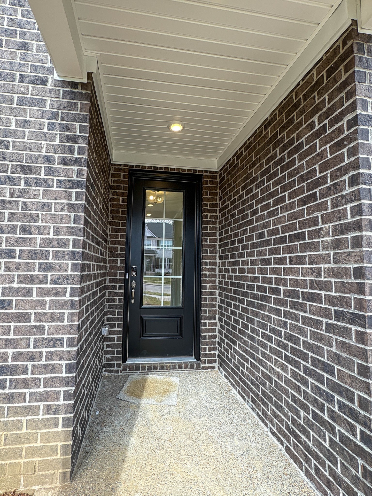 211 Settlers Way Property Photo 3