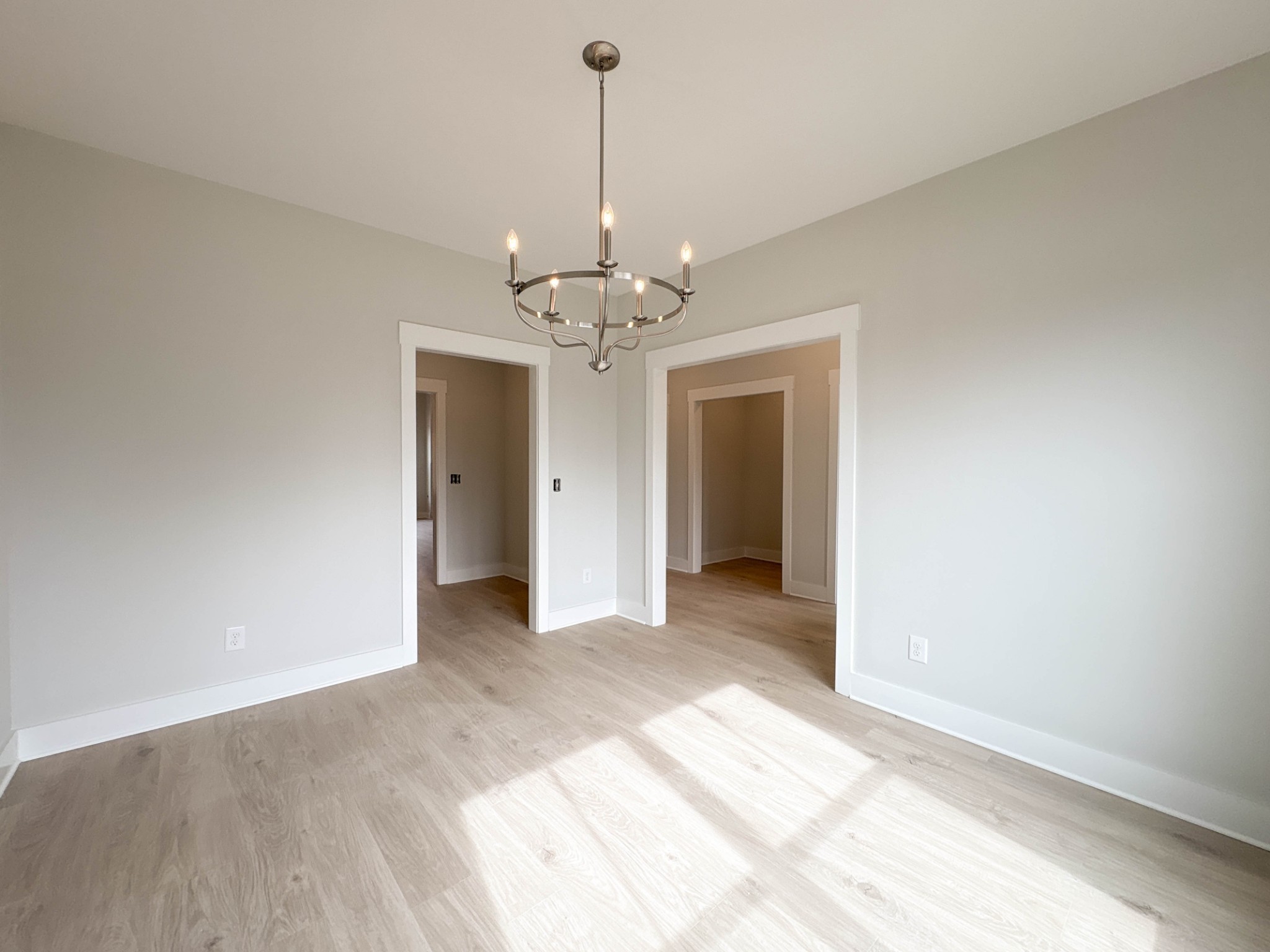 211 Settlers Way Property Photo 14
