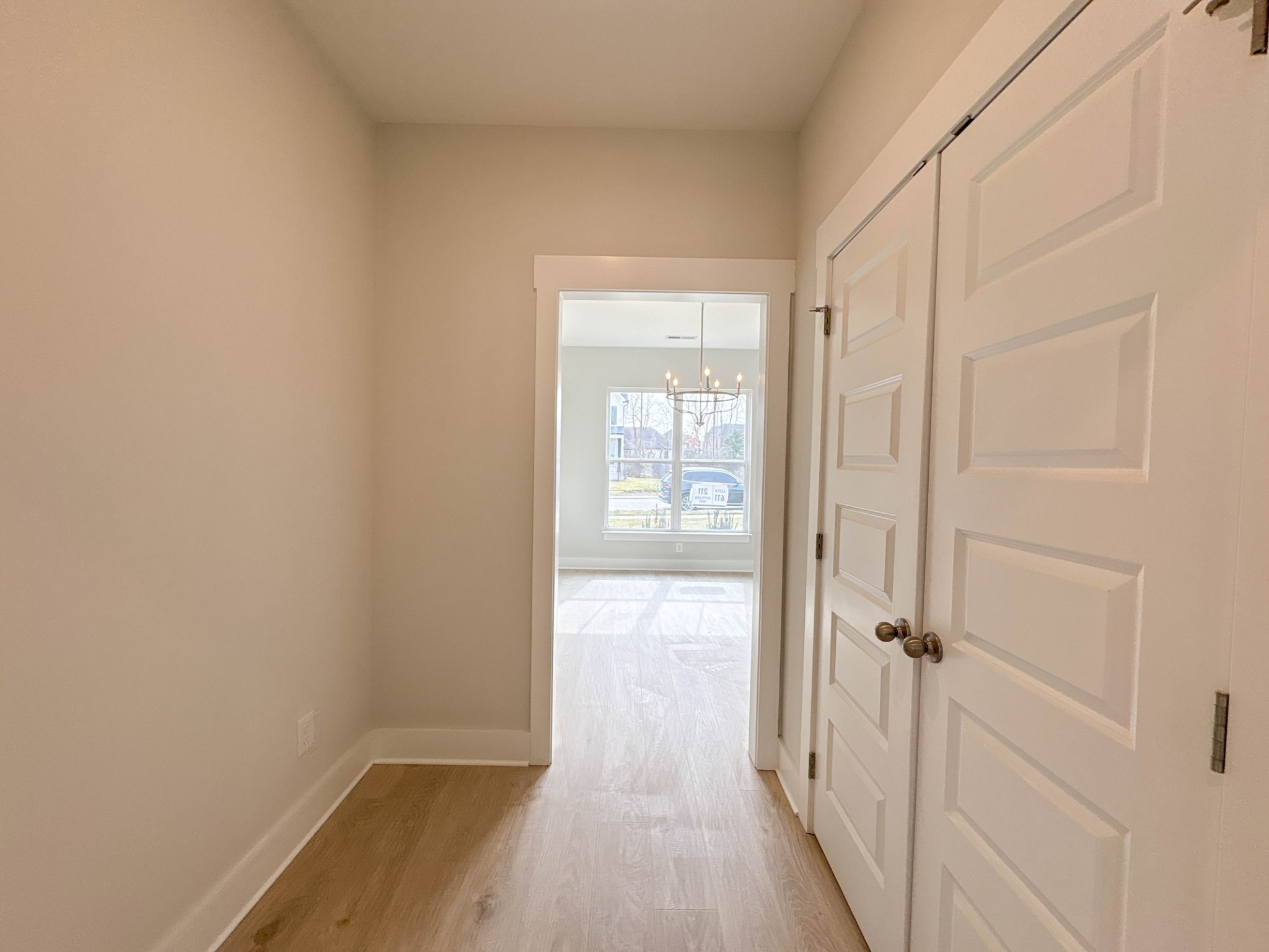 211 Settlers Way Property Photo 19