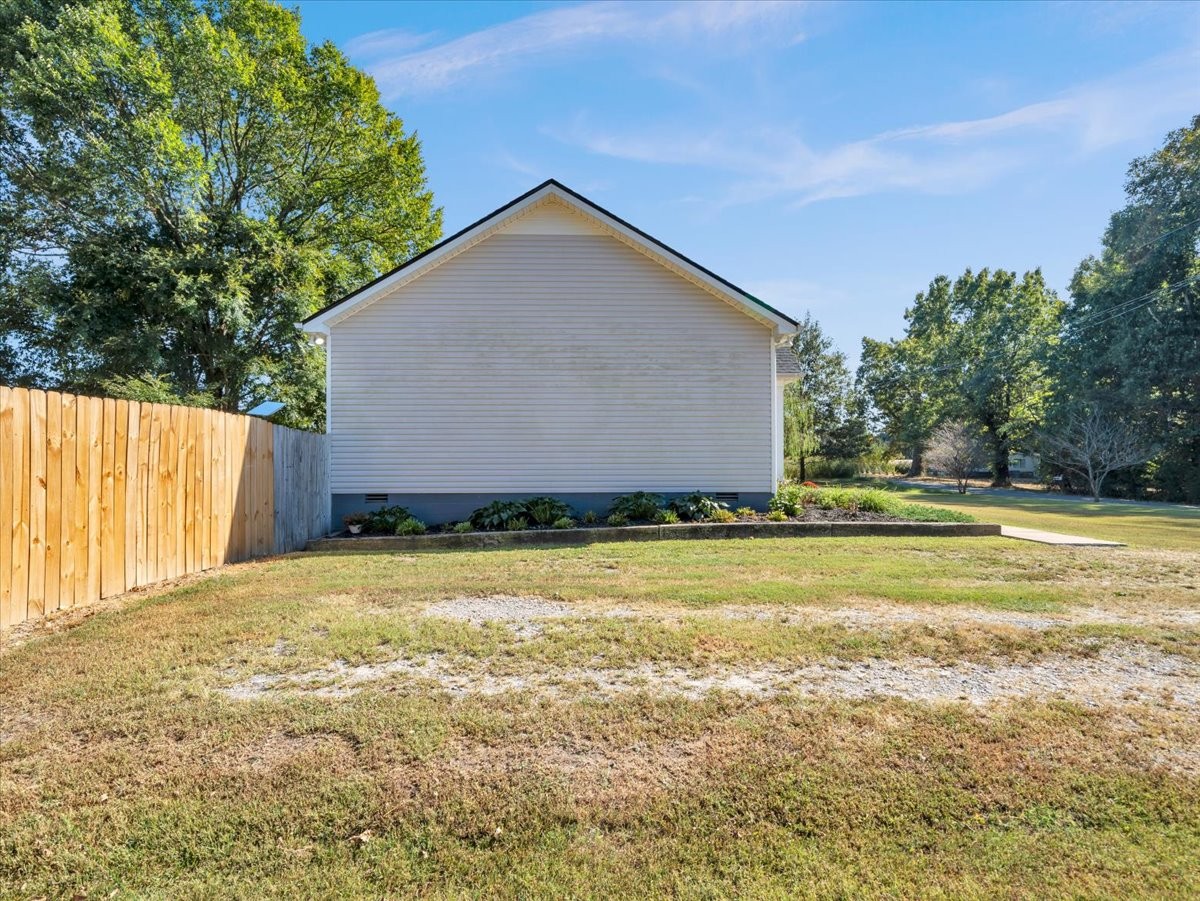 2620 Black Rd Property Photo 6