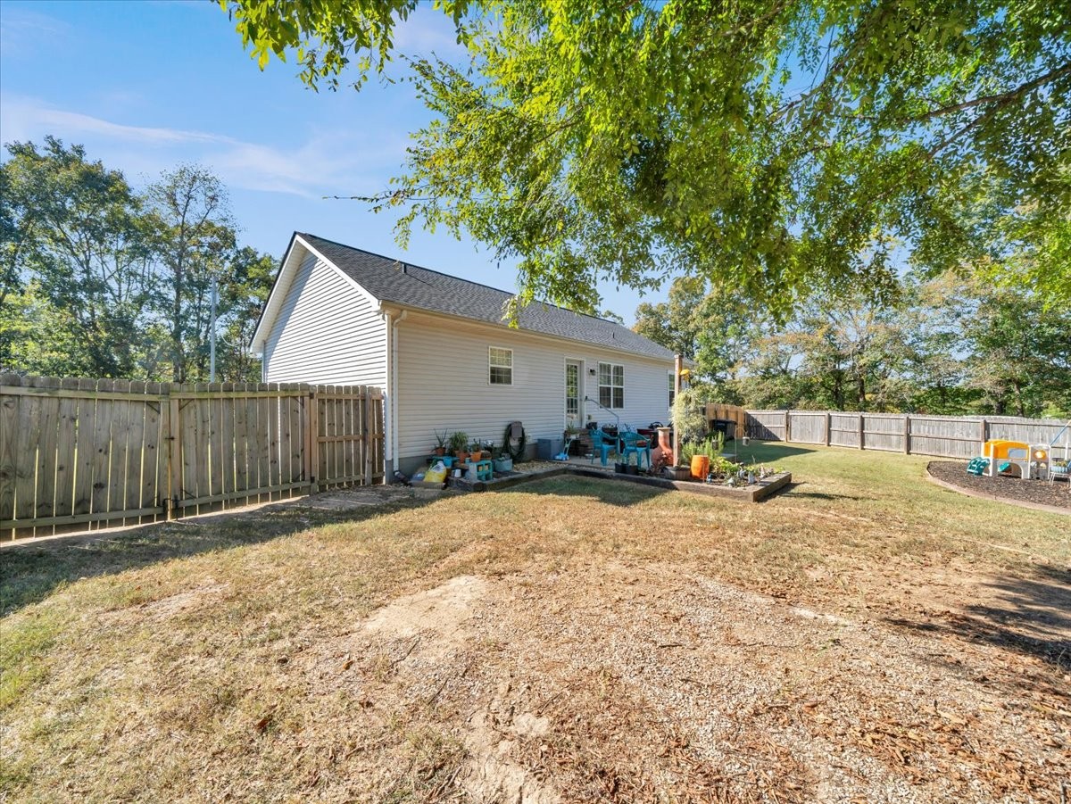 2620 Black Rd Property Photo 9