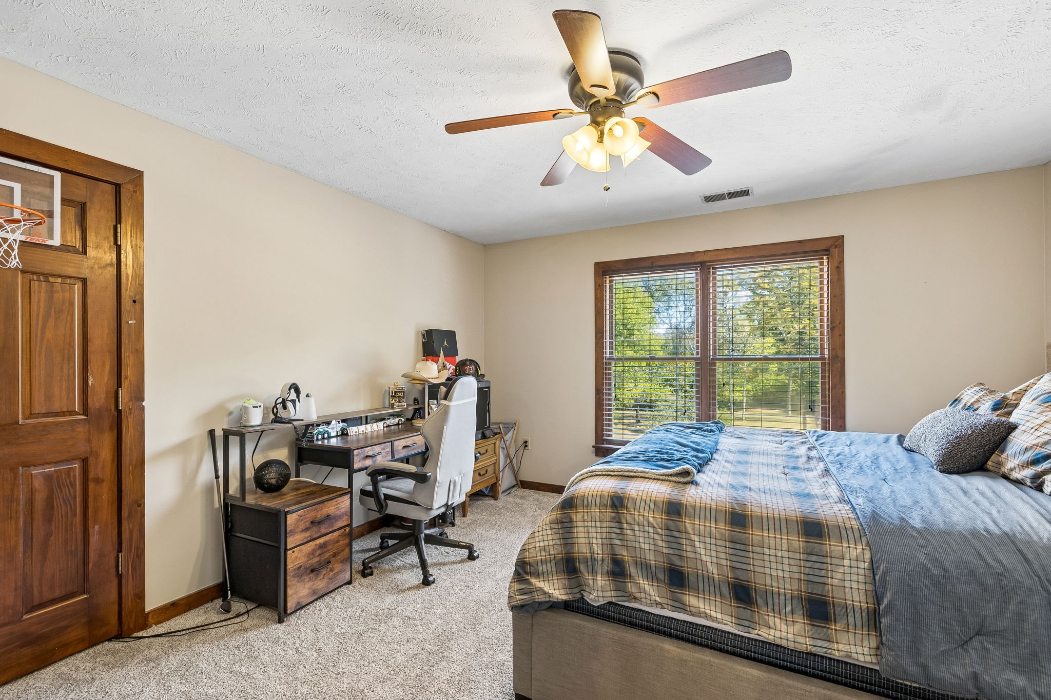 2325 Newman Rd Property Photo 31