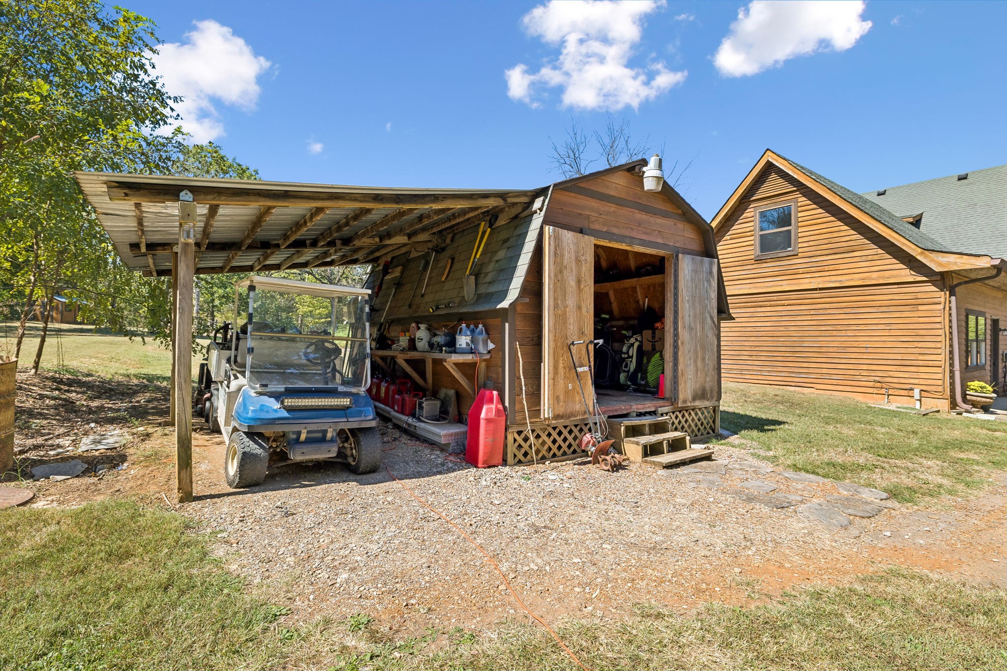 2325 Newman Rd Property Photo 48