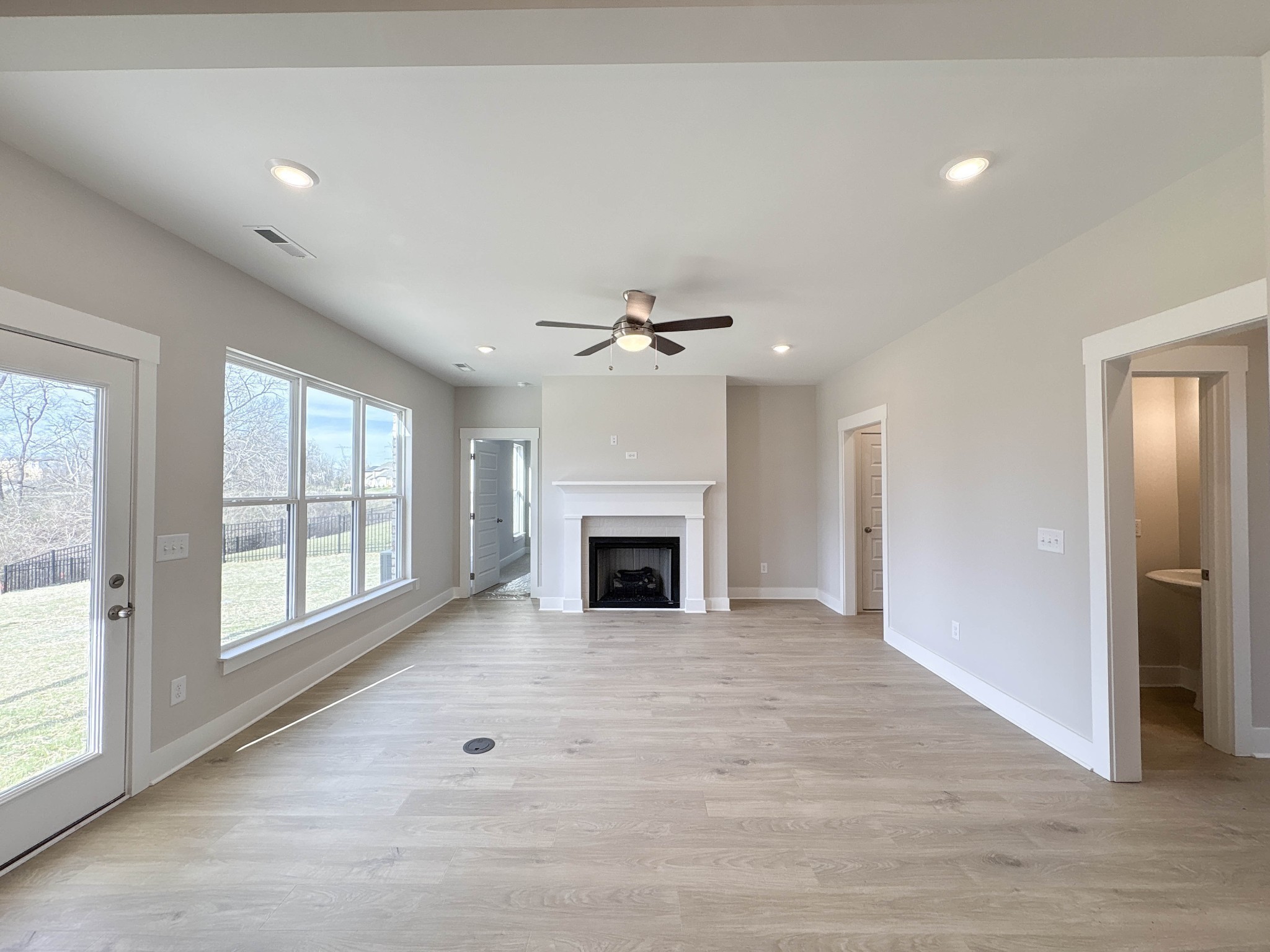 110 Harlinsdale Blvd Property Photo 13