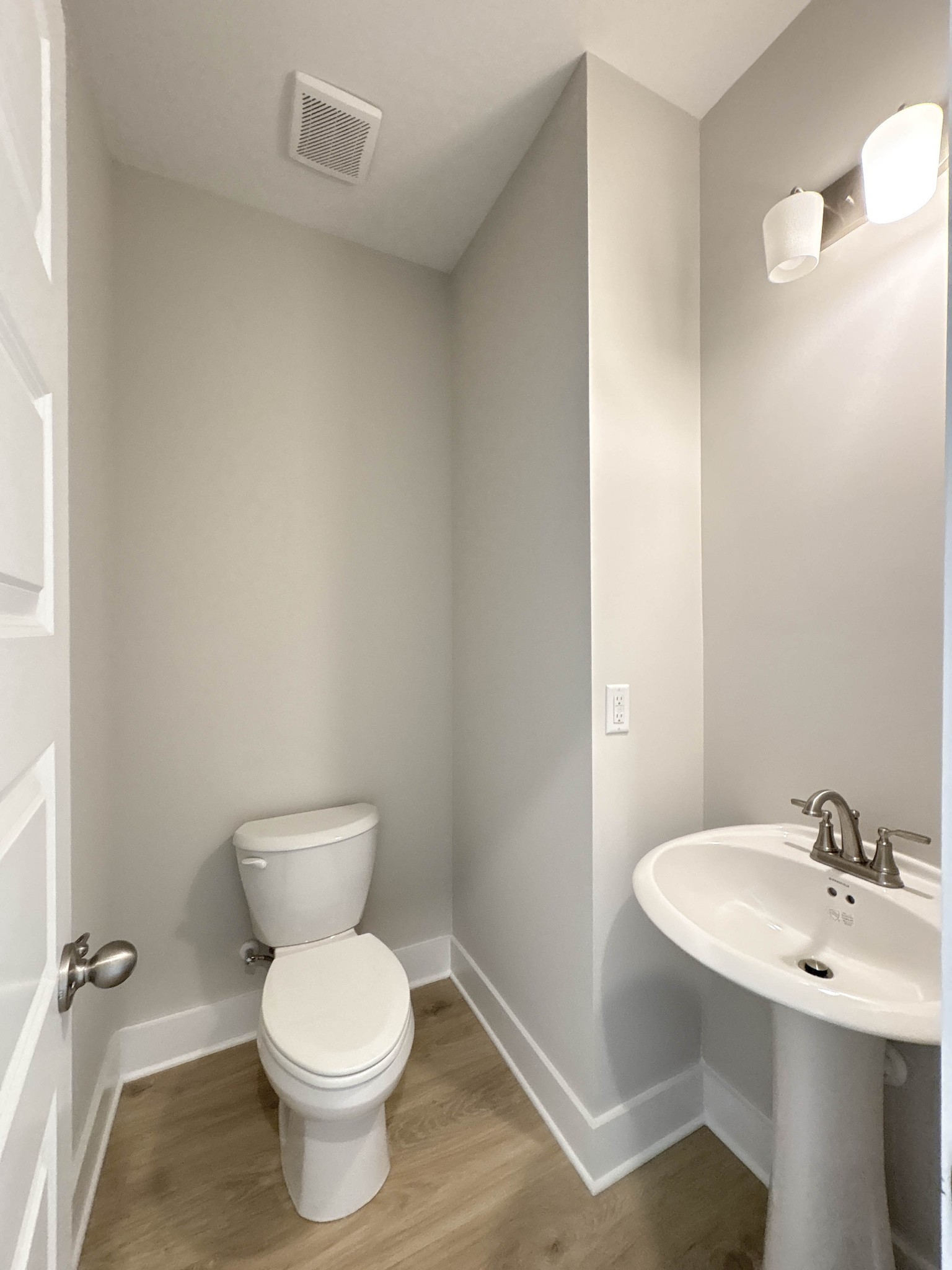 110 Harlinsdale Blvd Property Photo 14