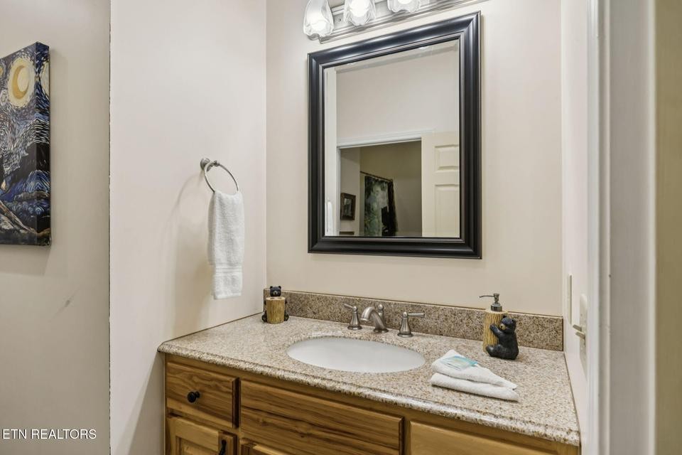 3715 Cinnamon Way Property Photo 38