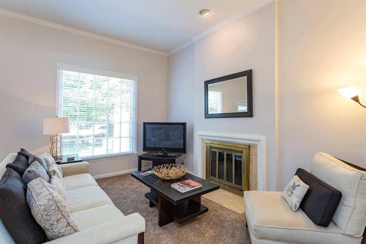 2601 Blakemore Ave Property Photo 11
