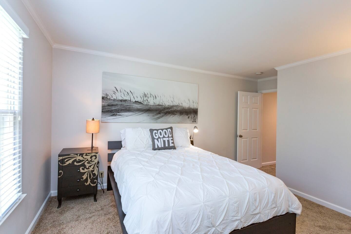 2601 Blakemore Ave Property Photo 14