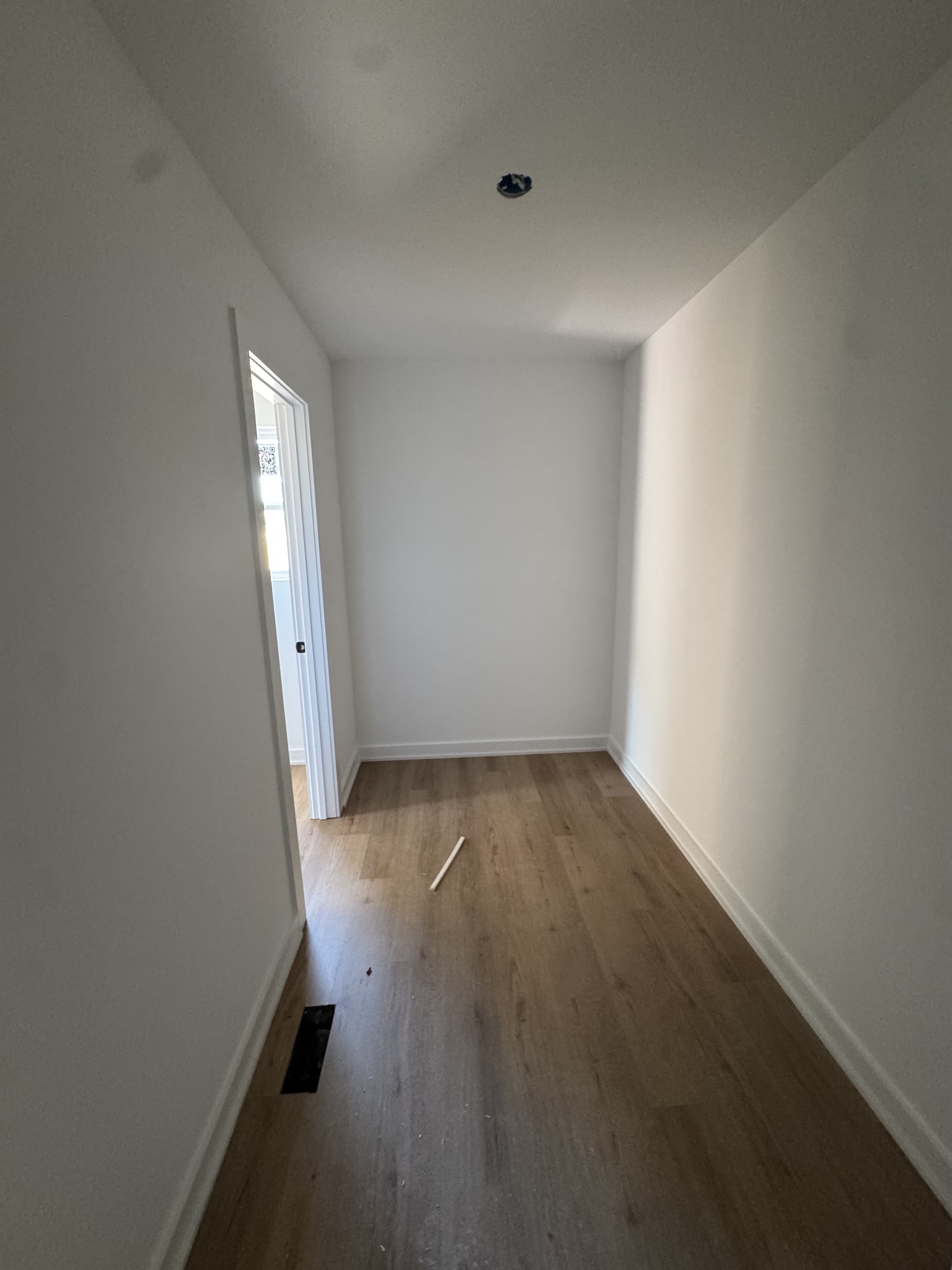 2114 Laws Hill Cir Property Photo 15