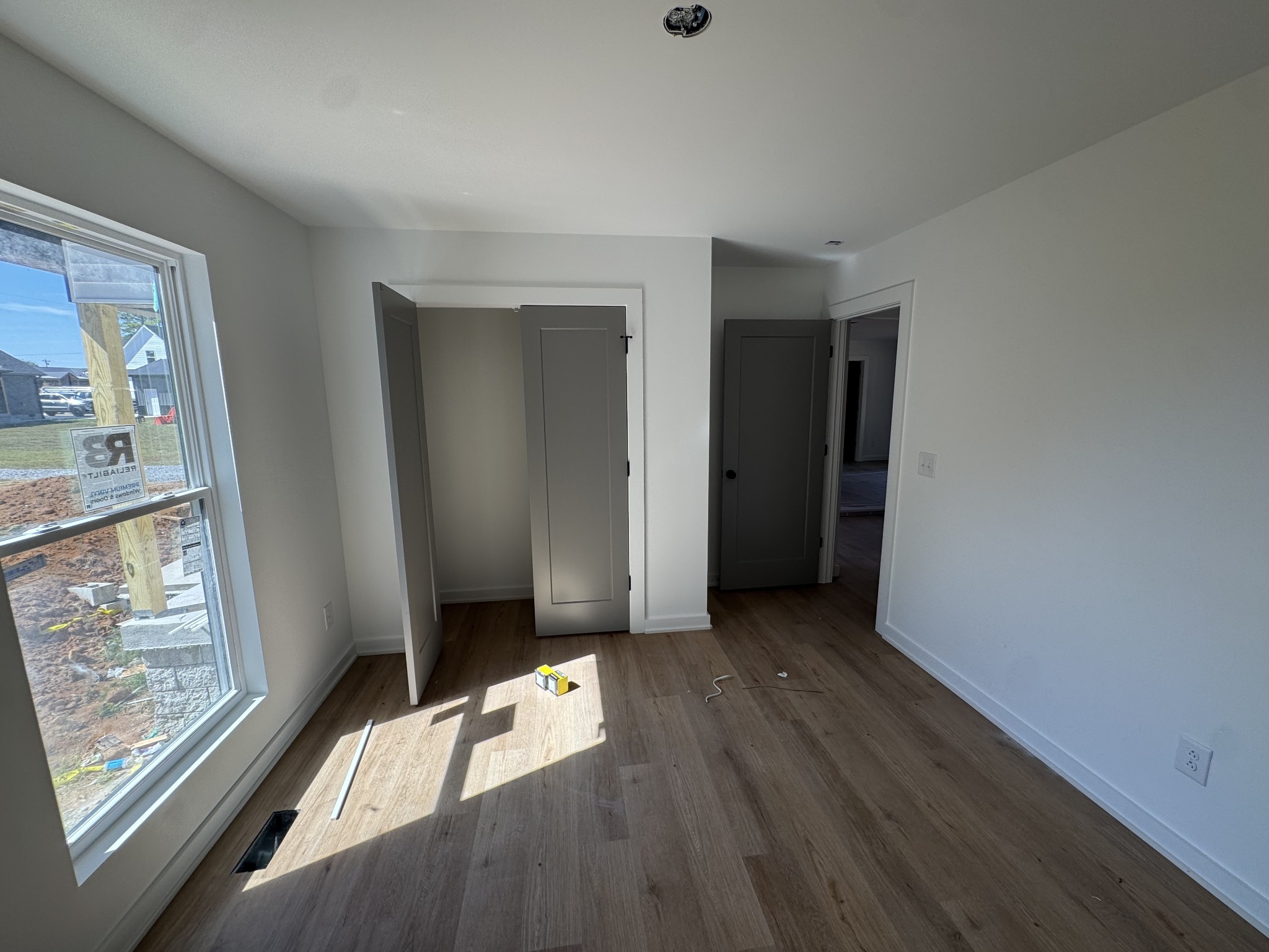 2114 Laws Hill Cir Property Photo 17