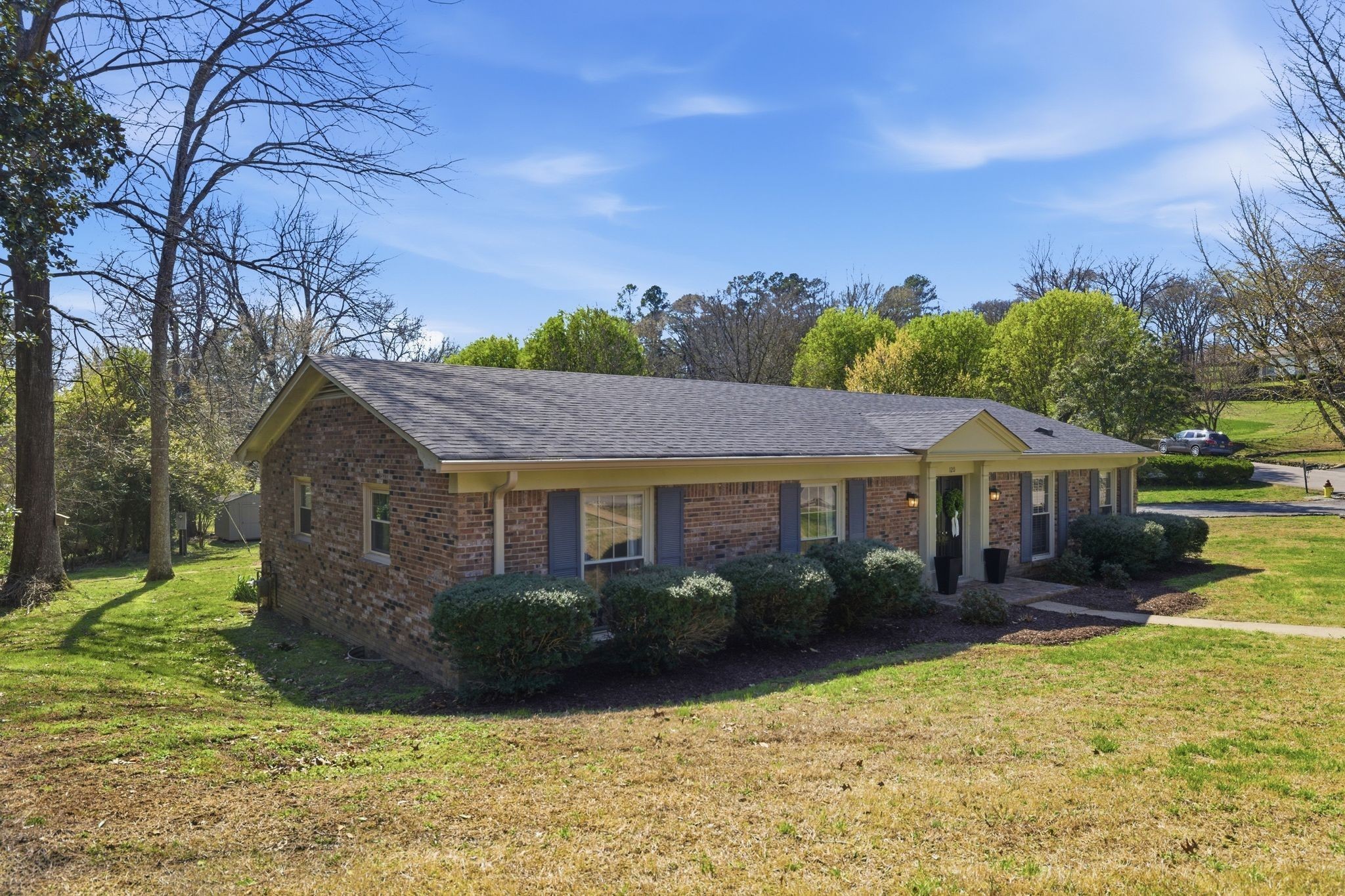 120 Sunset Dr Property Photo 29