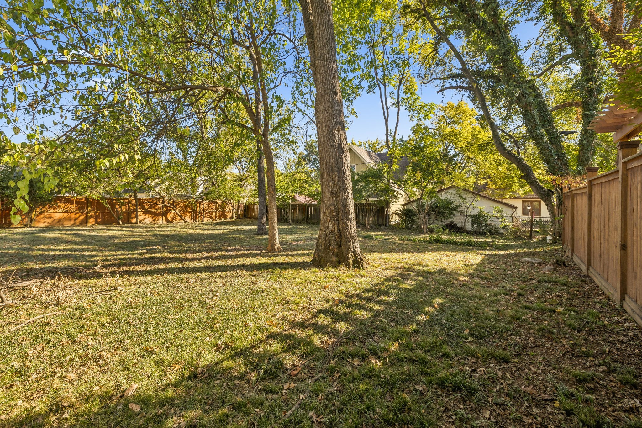 2603 Sunset Pl Property Photo 29