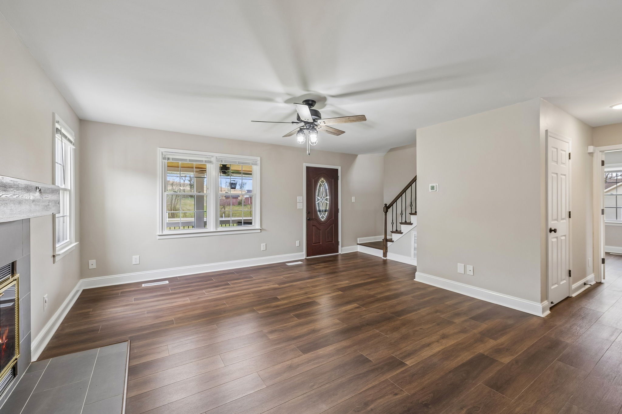 3971 Cantebury Dr Property Photo 13
