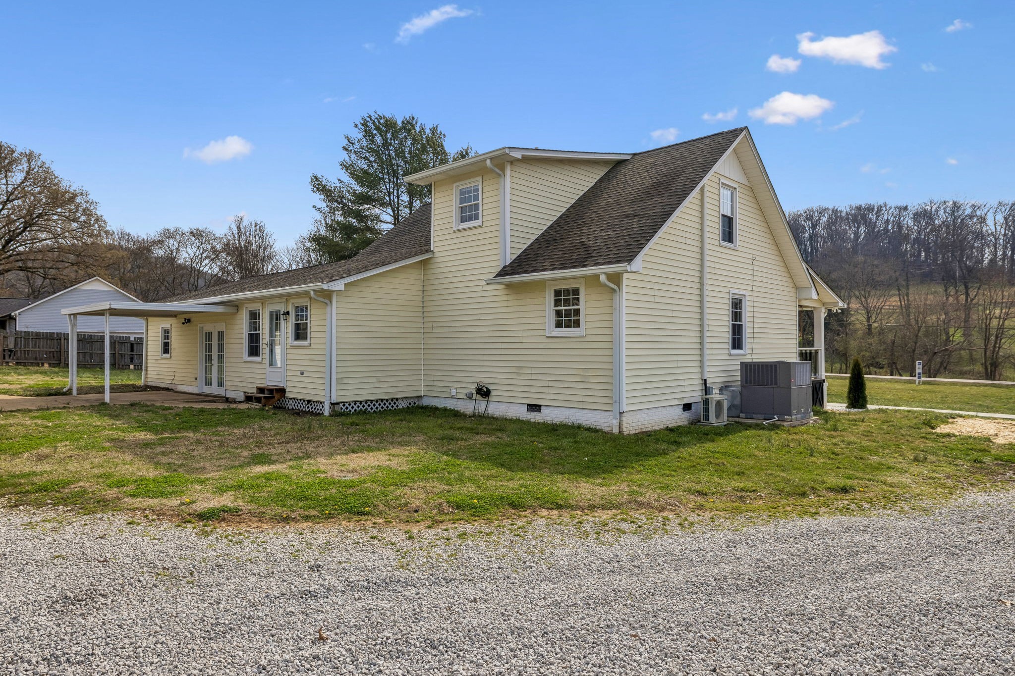 3971 Cantebury Dr Property Photo 61