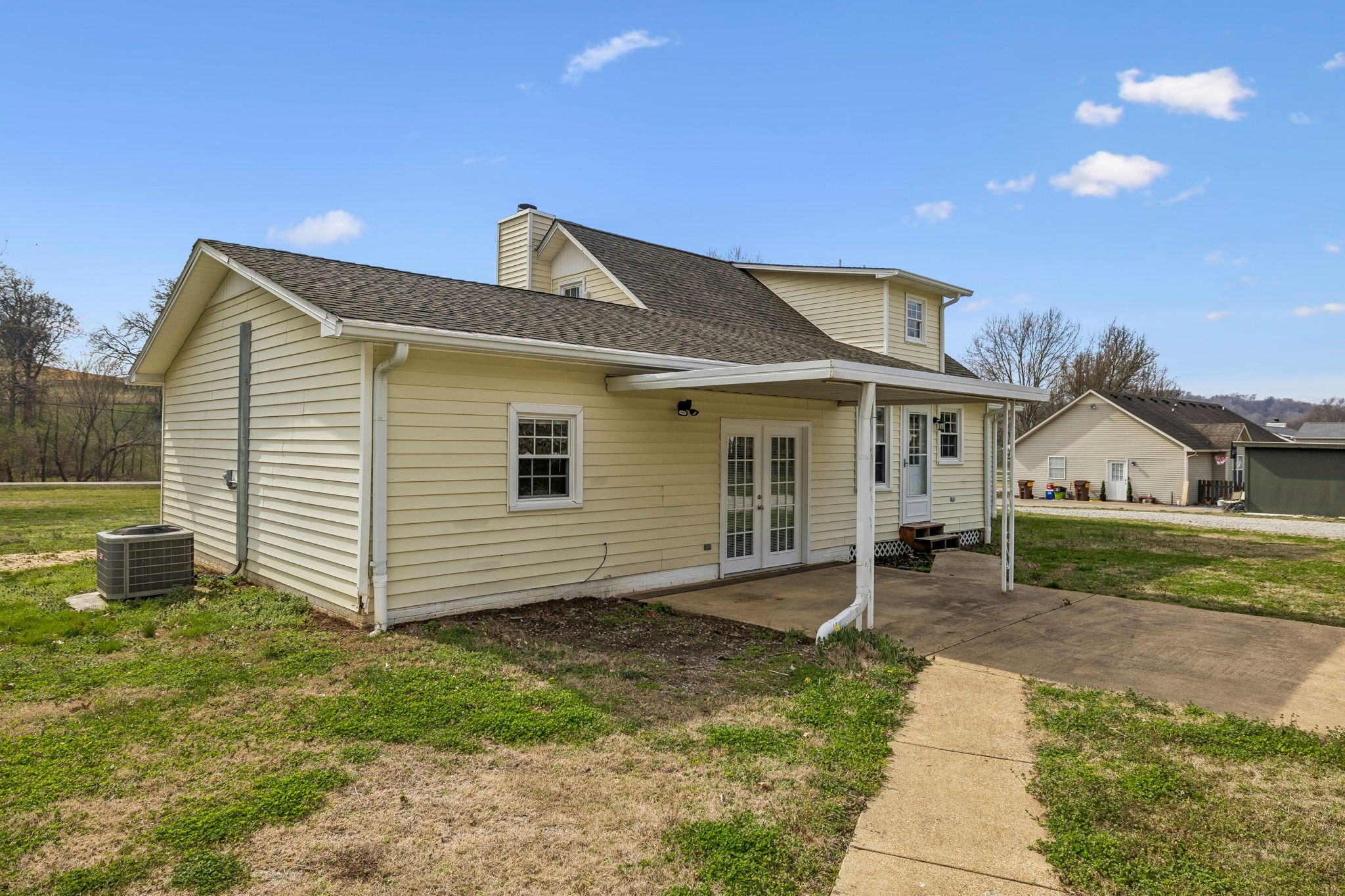 3971 Cantebury Dr Property Photo 63