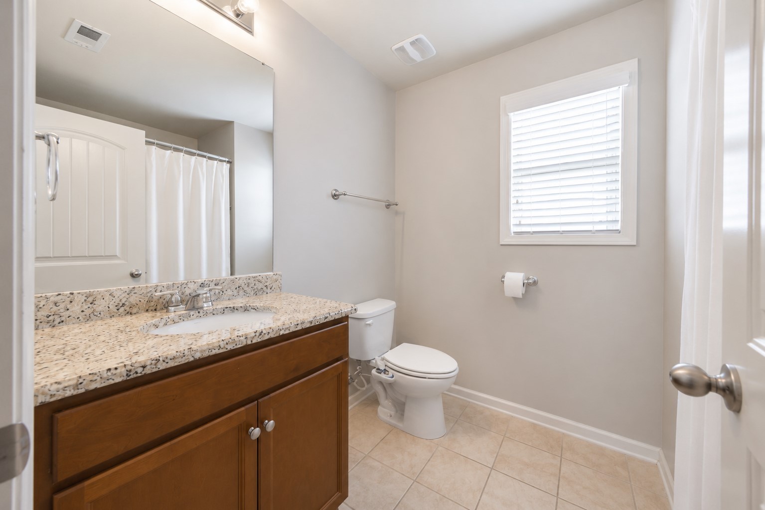 4005 Paperbirch Dr Property Photo 24