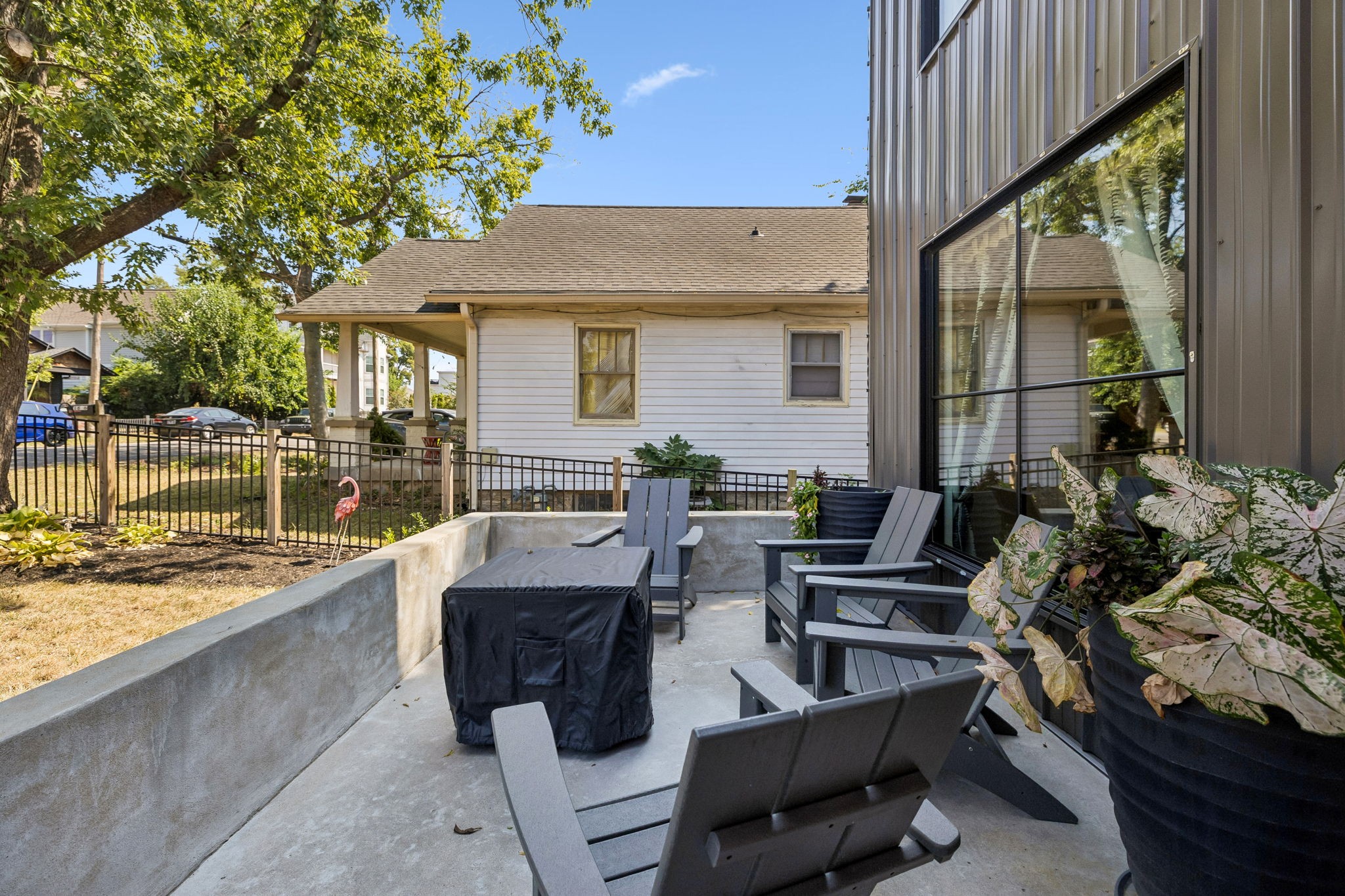 1804 Electric Ave Property Photo 5