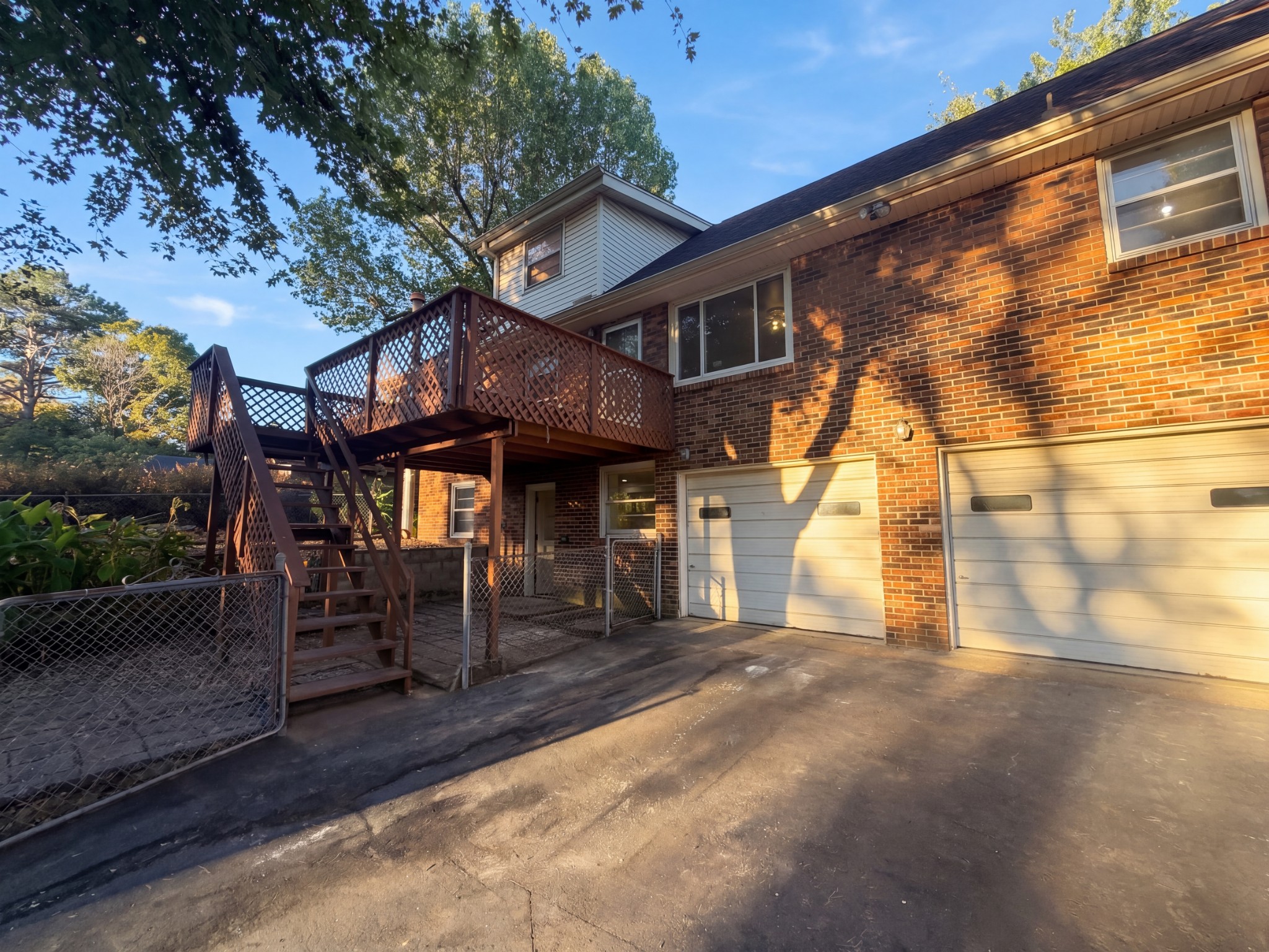 561 Augusta Dr Property Photo 18