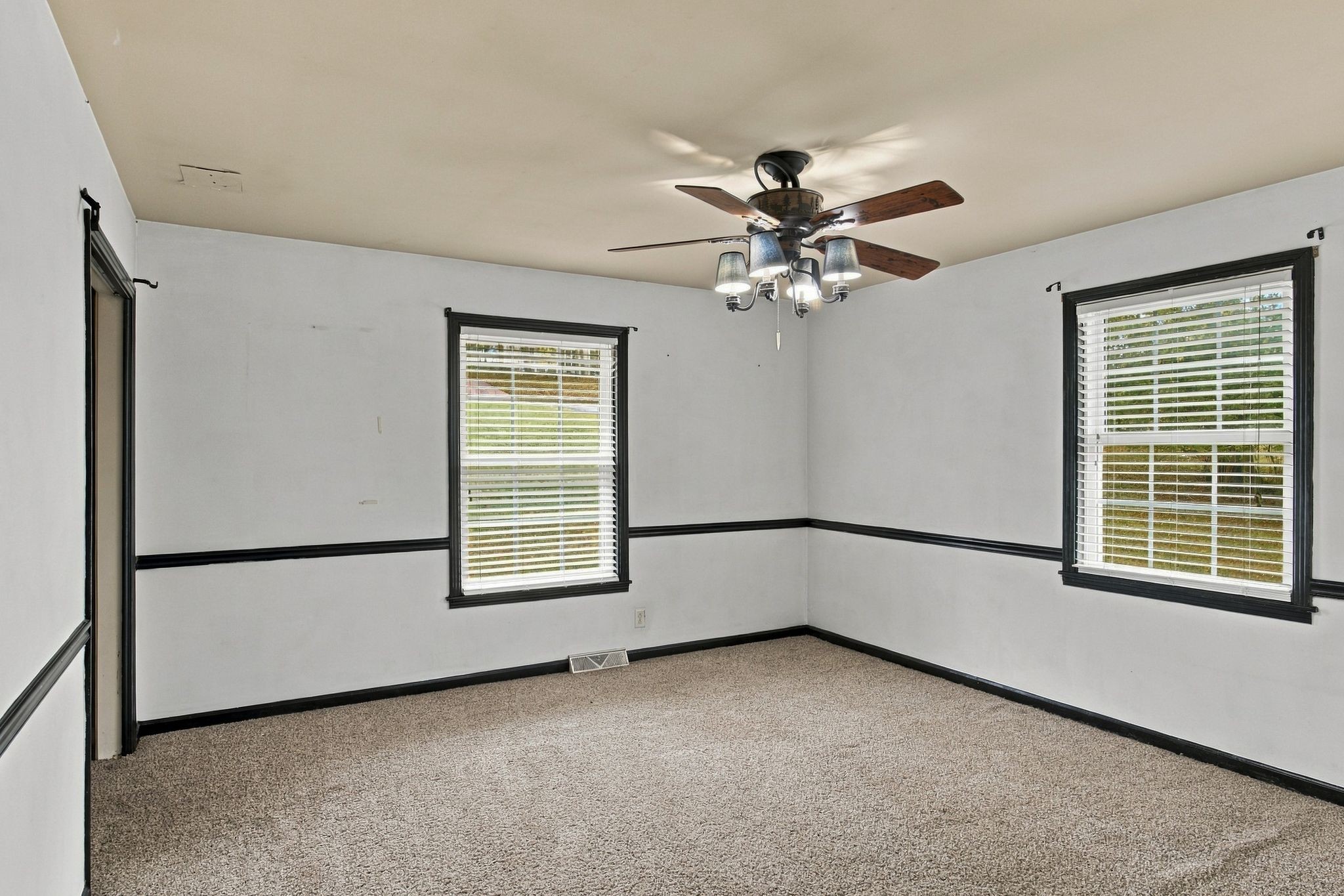 104 Trout Valley Dr Property Photo 13