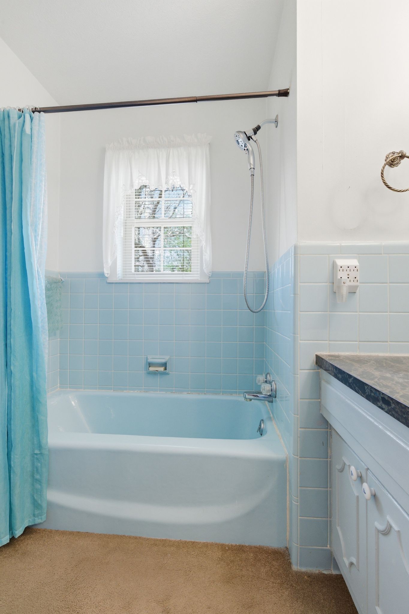 2809 Skyview Dr Property Photo 10