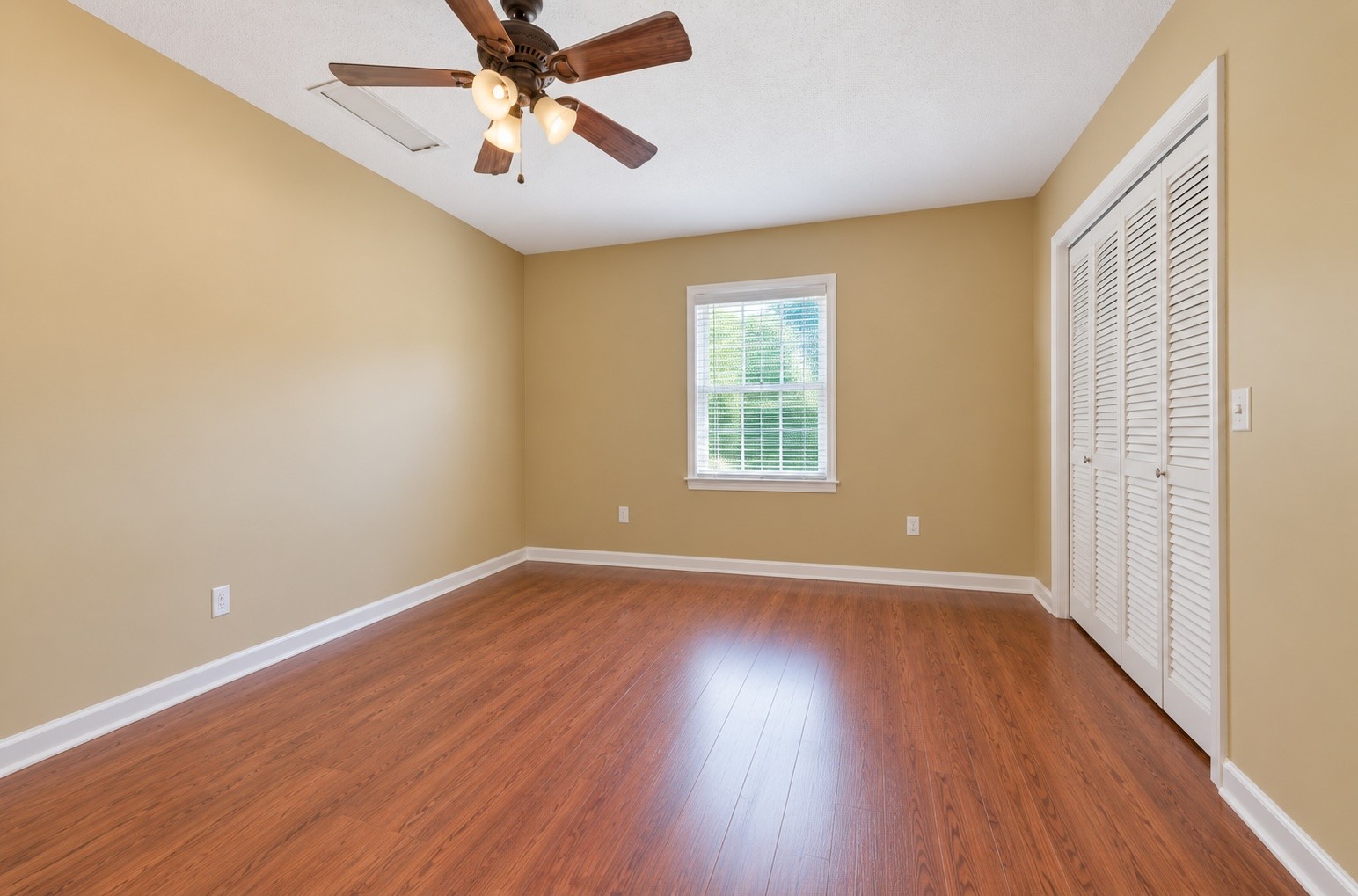 2809 Skyview Dr Property Photo 14