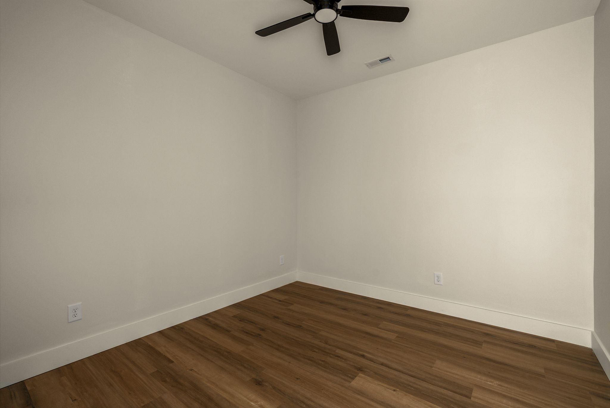 713a 49th Ave Property Photo 36