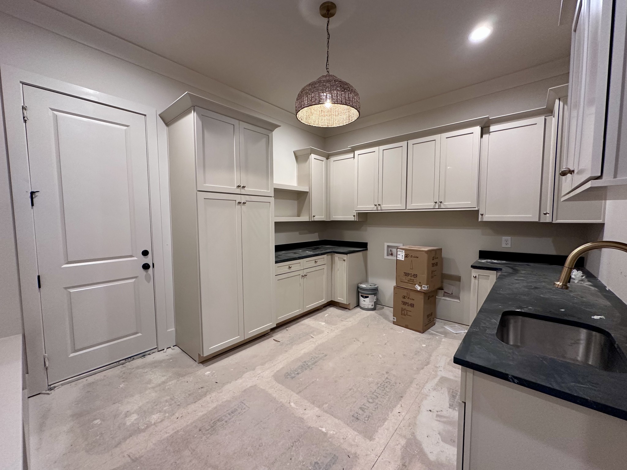 2444 Union Station Dr Property Photo 12