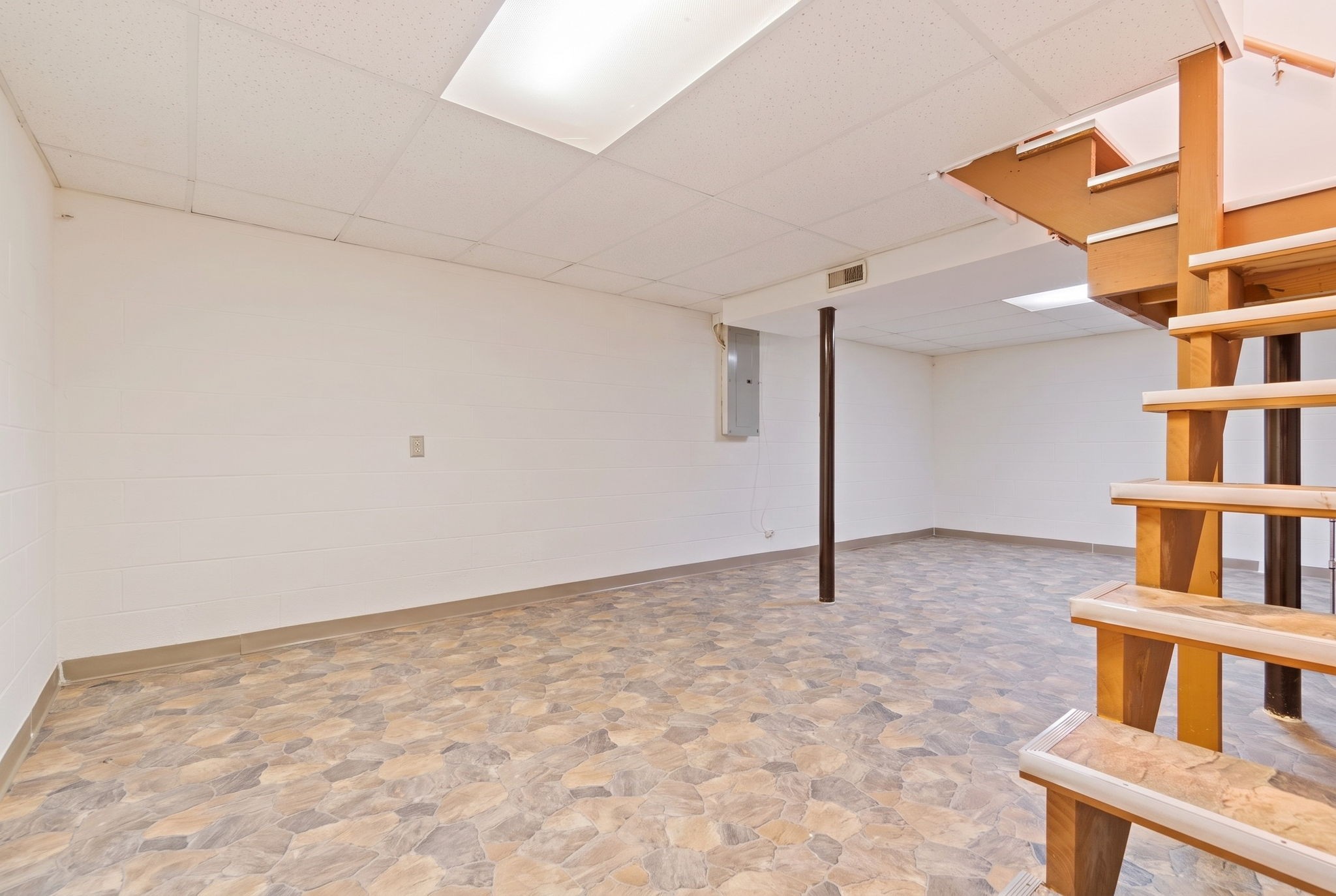 2632 Queen Anne Ct Property Photo 27