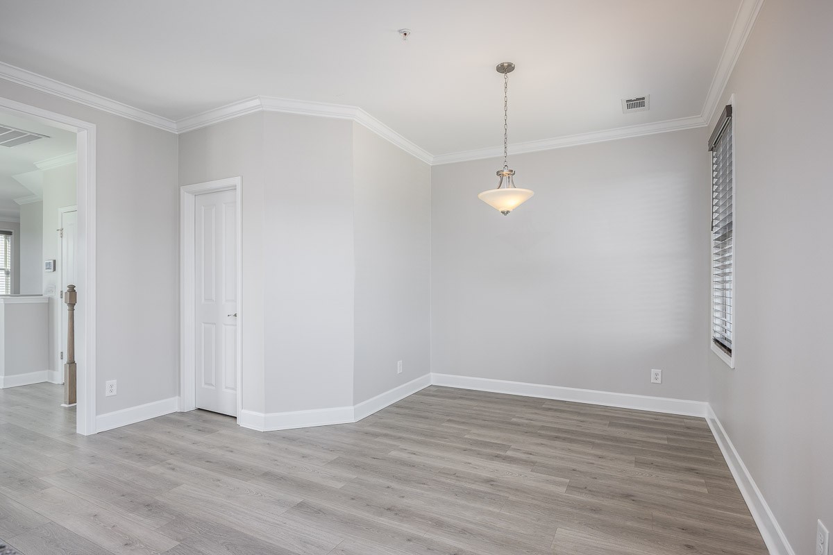 8086 Berry Farms Xing Property Photo 8