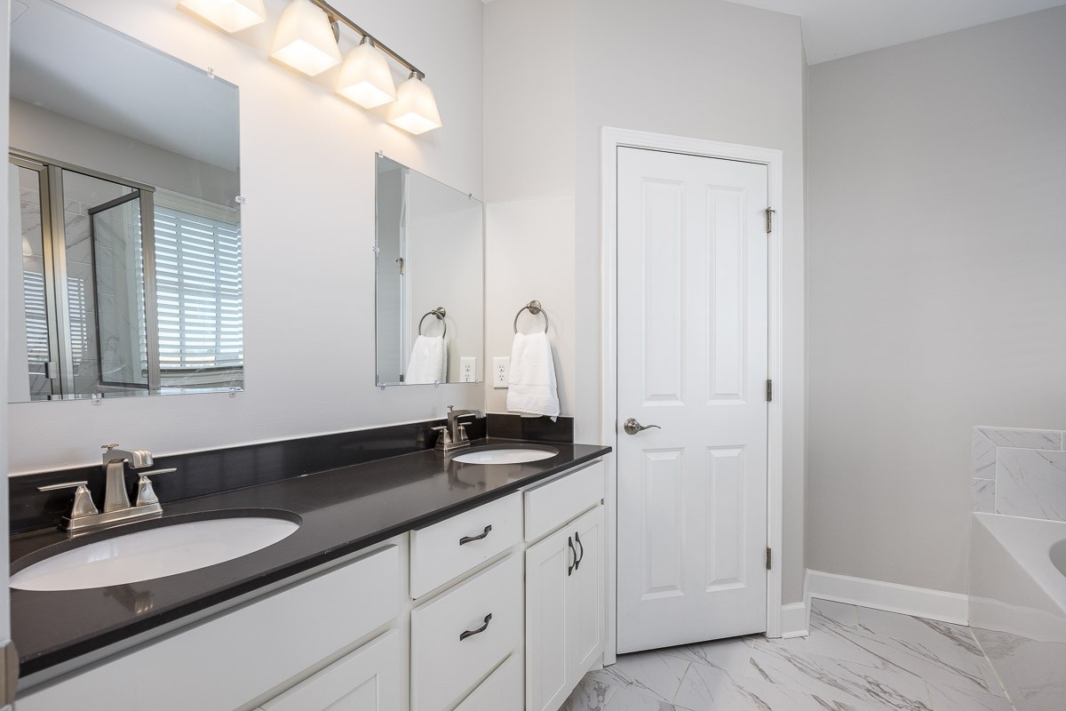 8086 Berry Farms Xing Property Photo 21