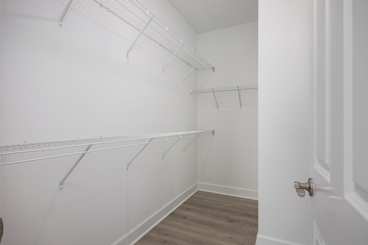 8086 Berry Farms Xing Property Photo 23