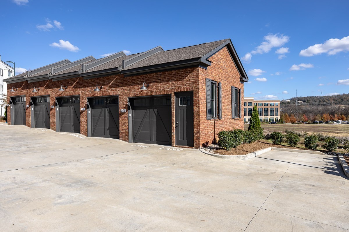 8086 Berry Farms Xing Property Photo 34