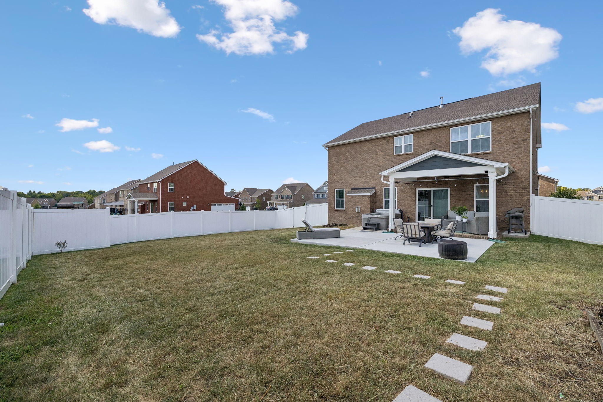 433 Rosy Dale Drive Property Photo 44