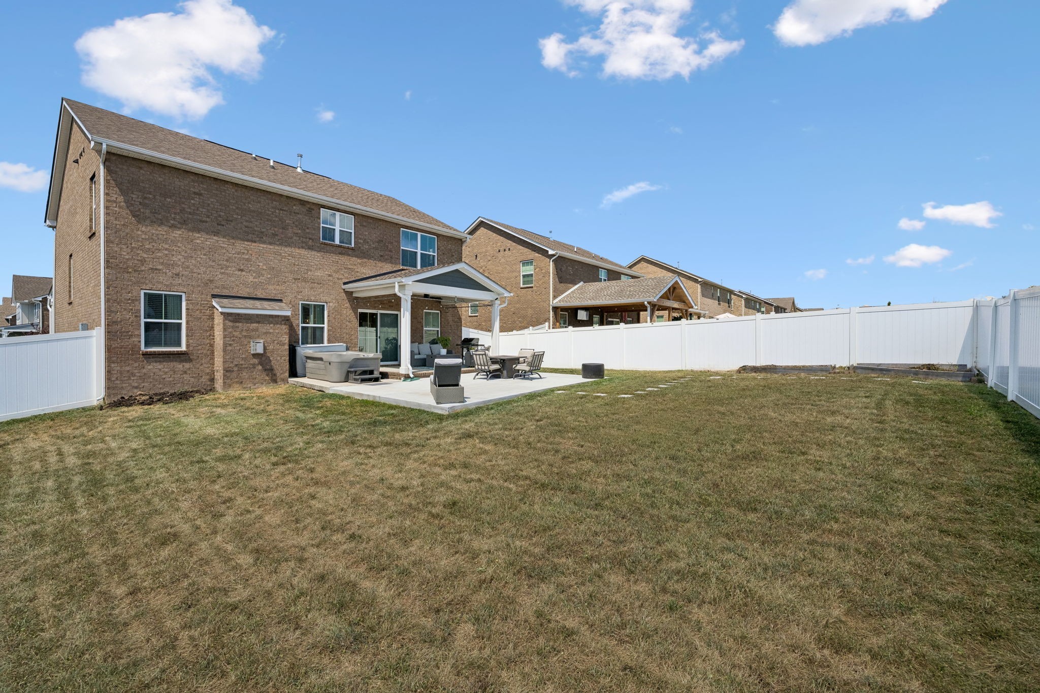 433 Rosy Dale Drive Property Photo 45