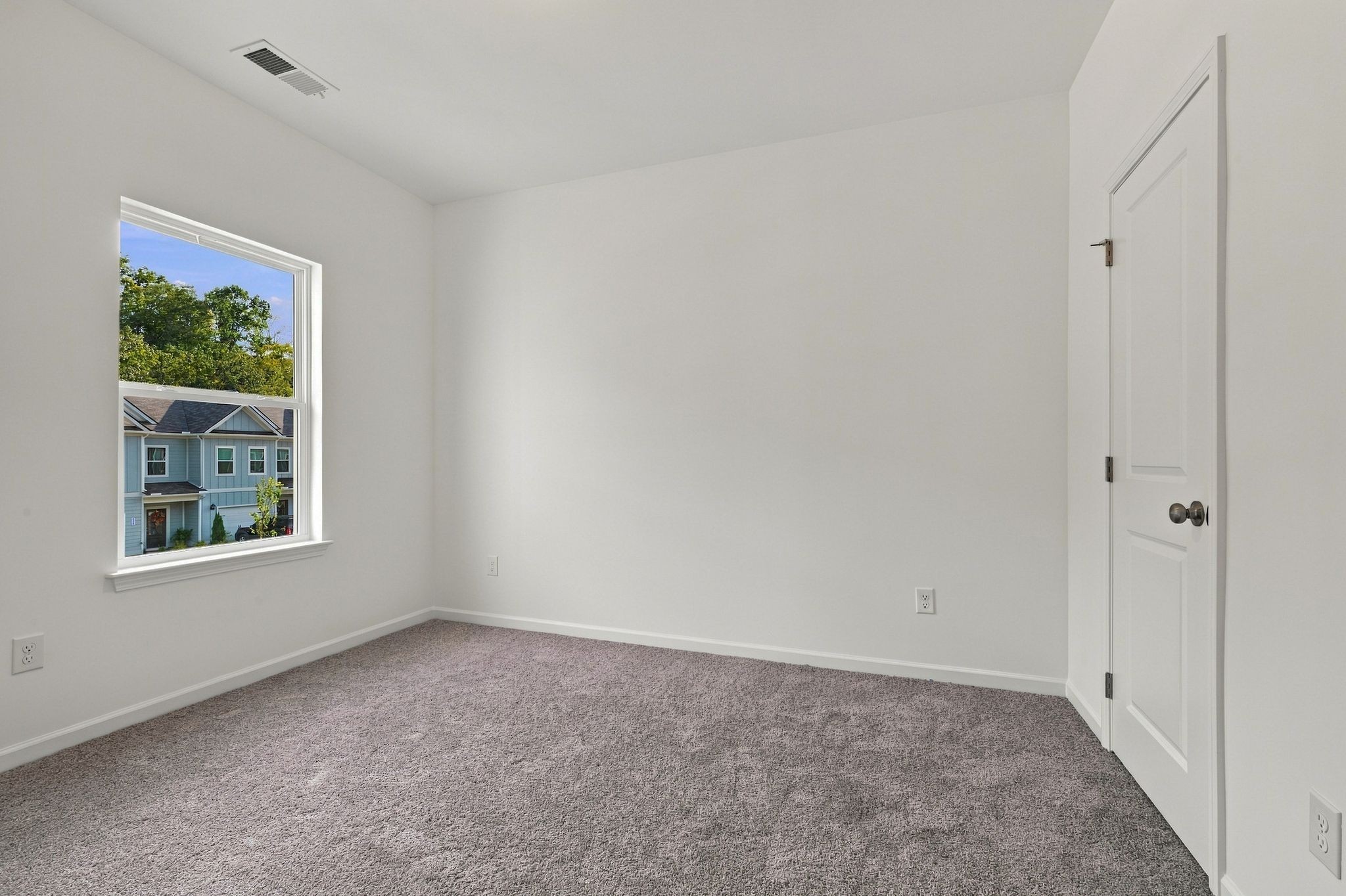 136 Ironhorse Way Property Photo 25