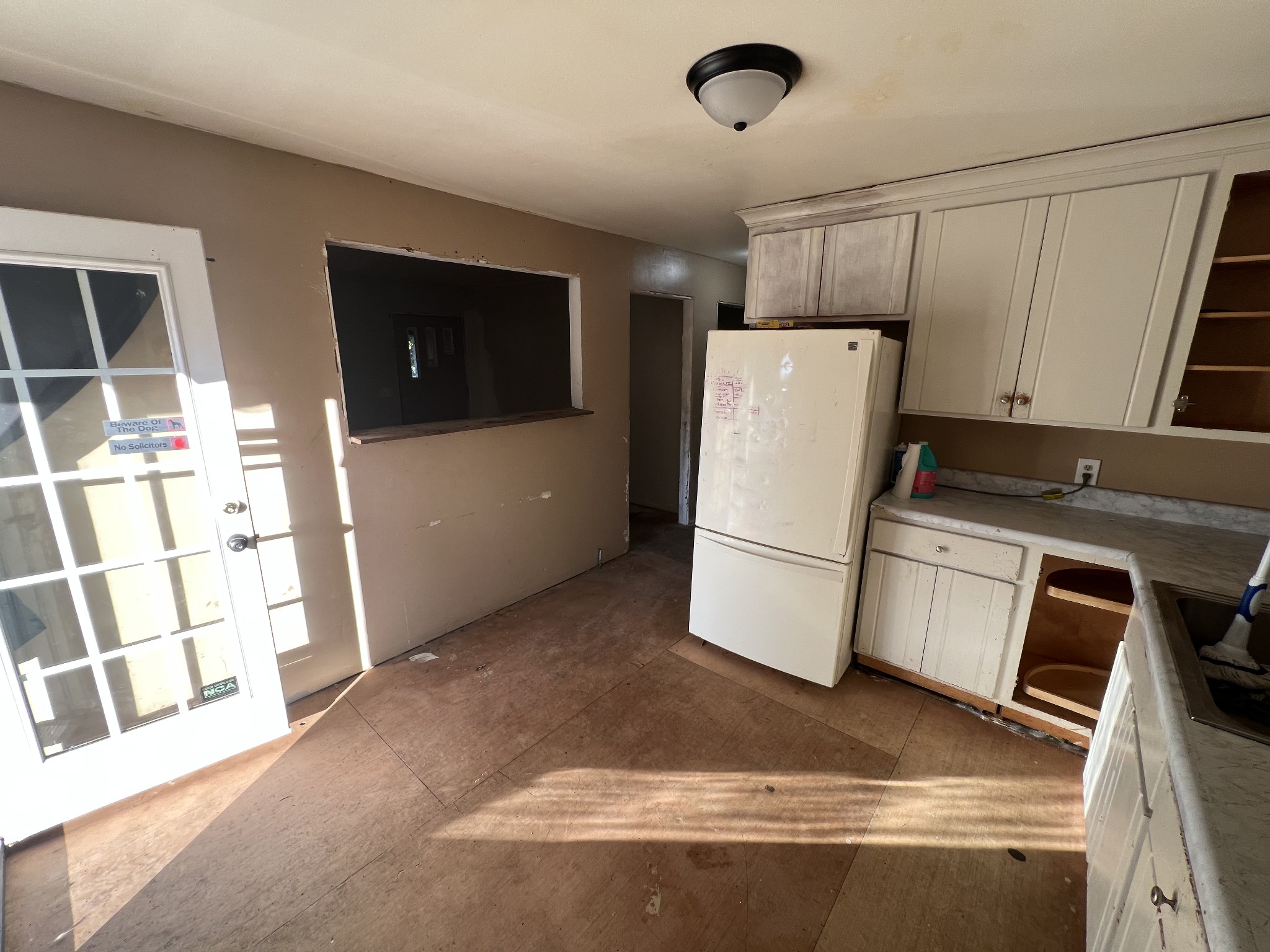 327 Jefferson Pike Property Photo 9