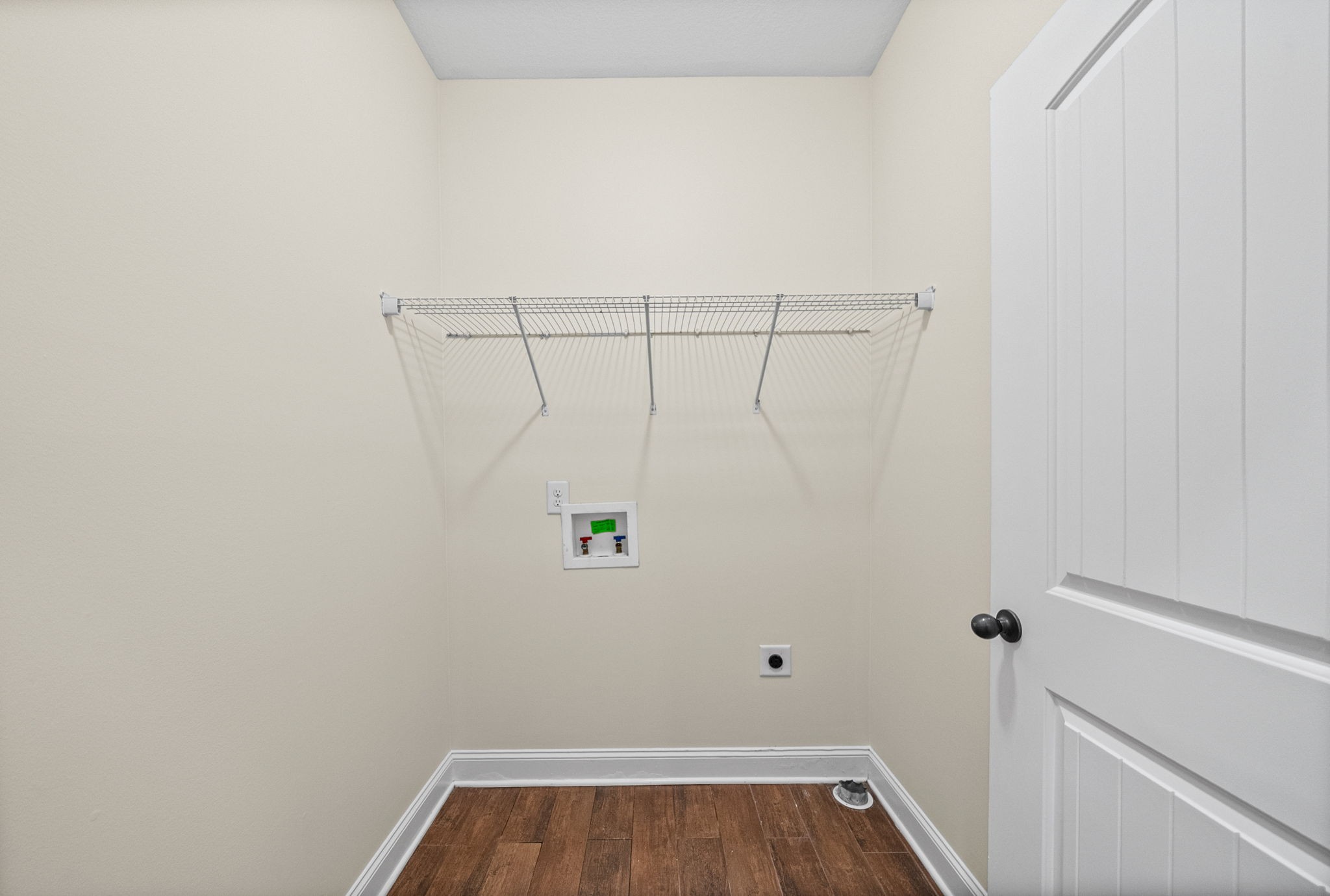 1761 Apache Way Property Photo 23