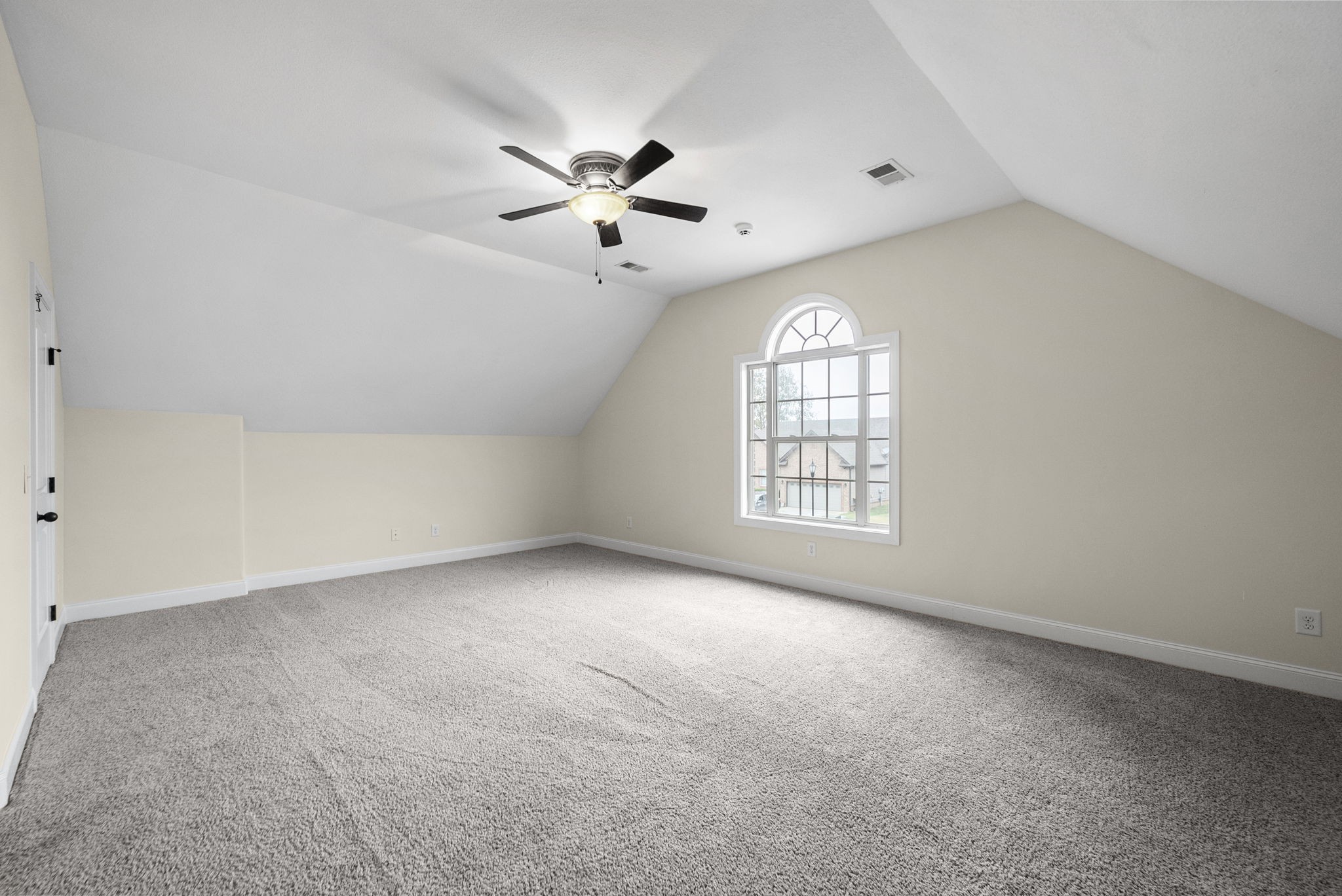 1761 Apache Way Property Photo 26