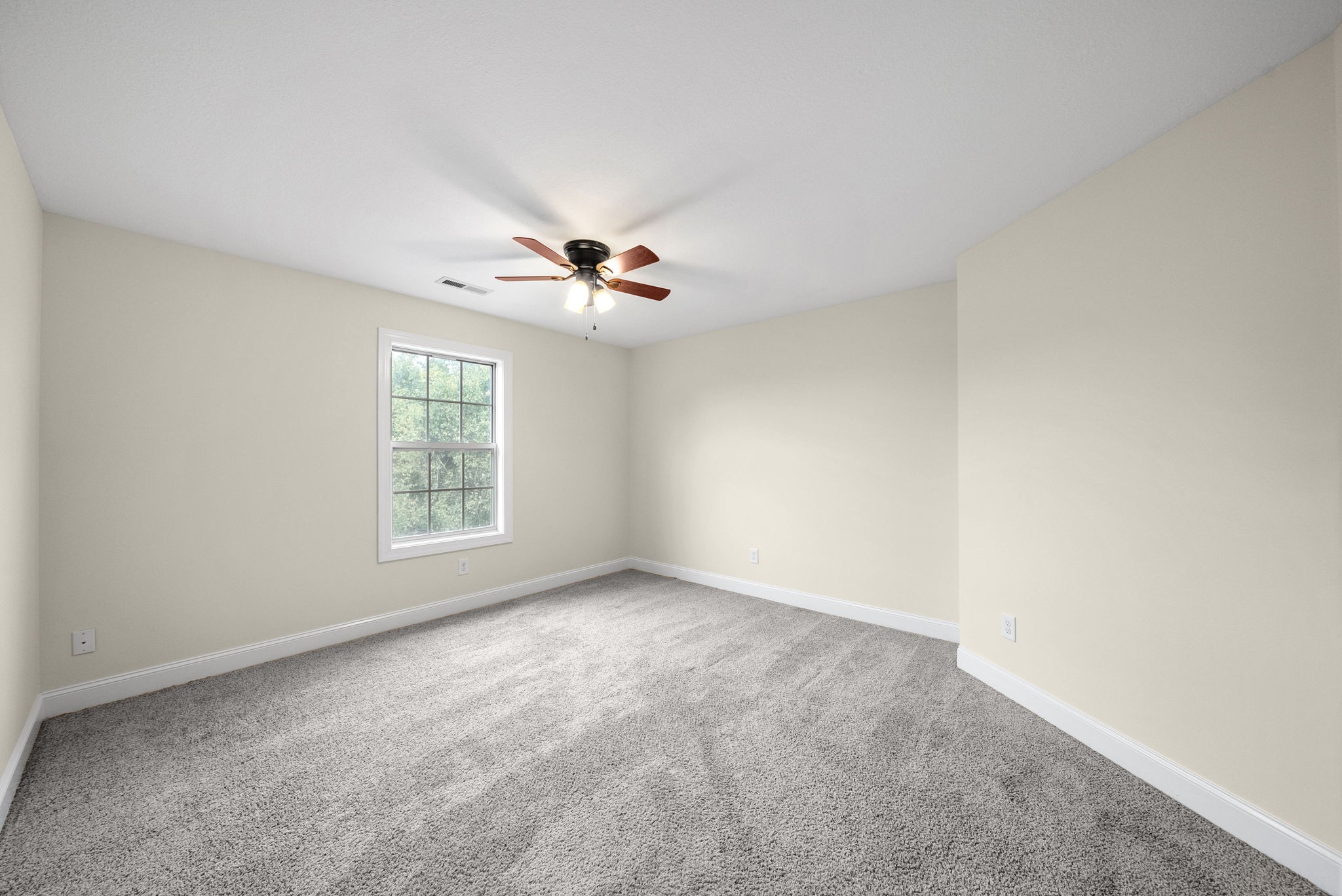 1761 Apache Way Property Photo 32