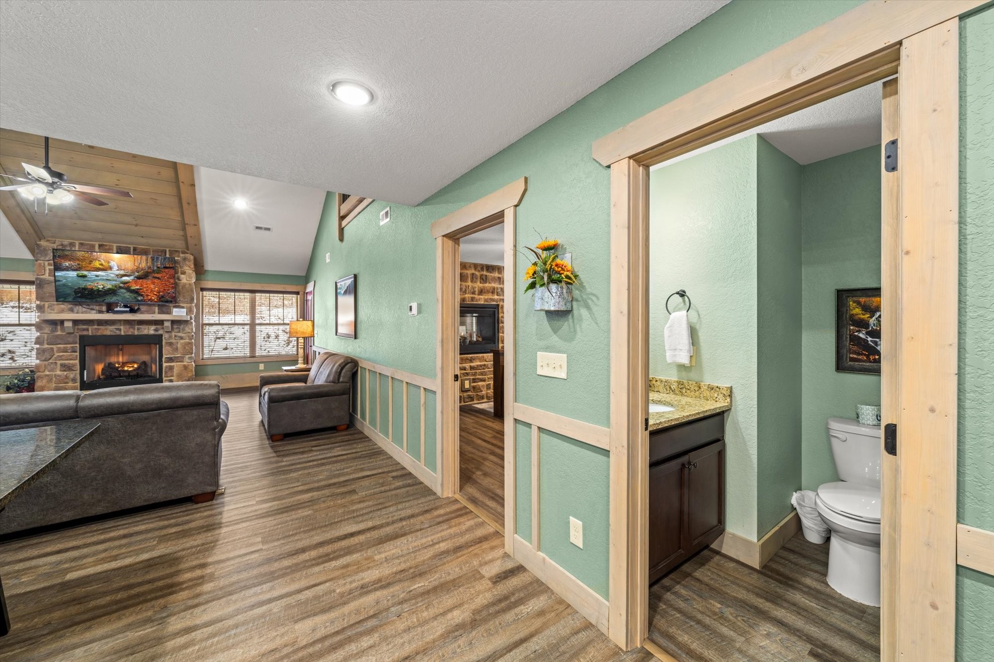 1104 Anastasia Way Property Photo 6