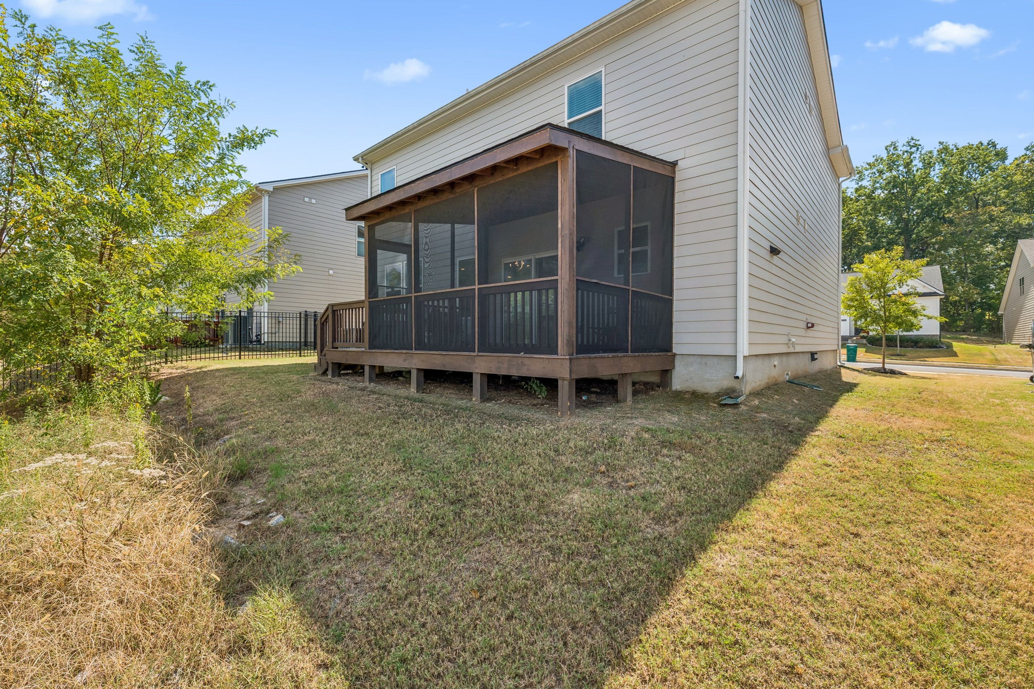 2305 Aniston Ct Property Photo 49