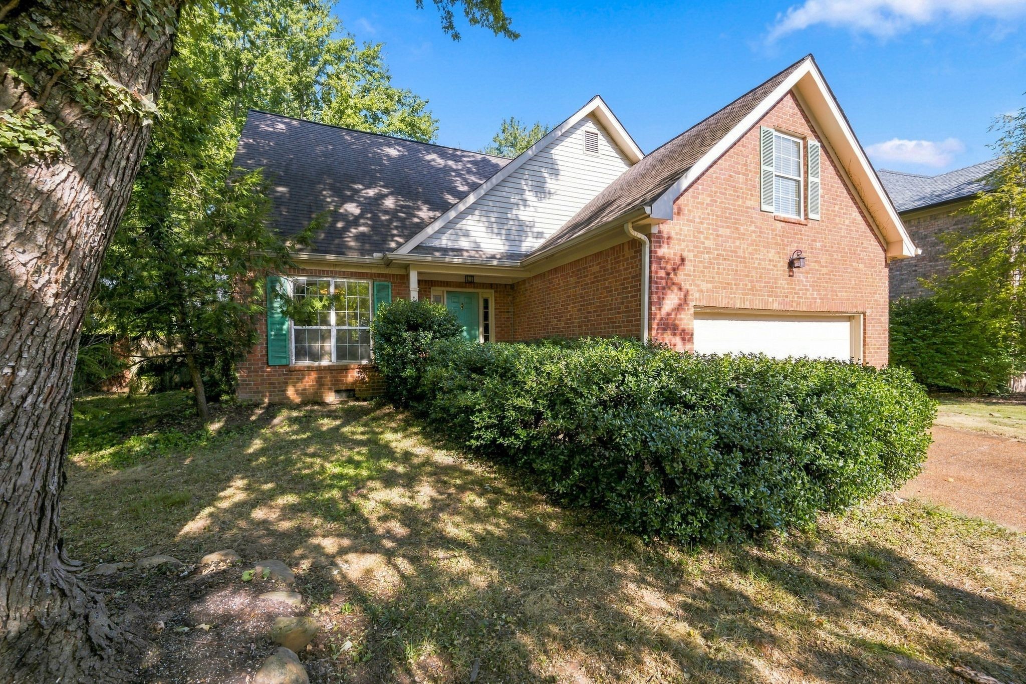2276 Winder Cir Property Photo 2